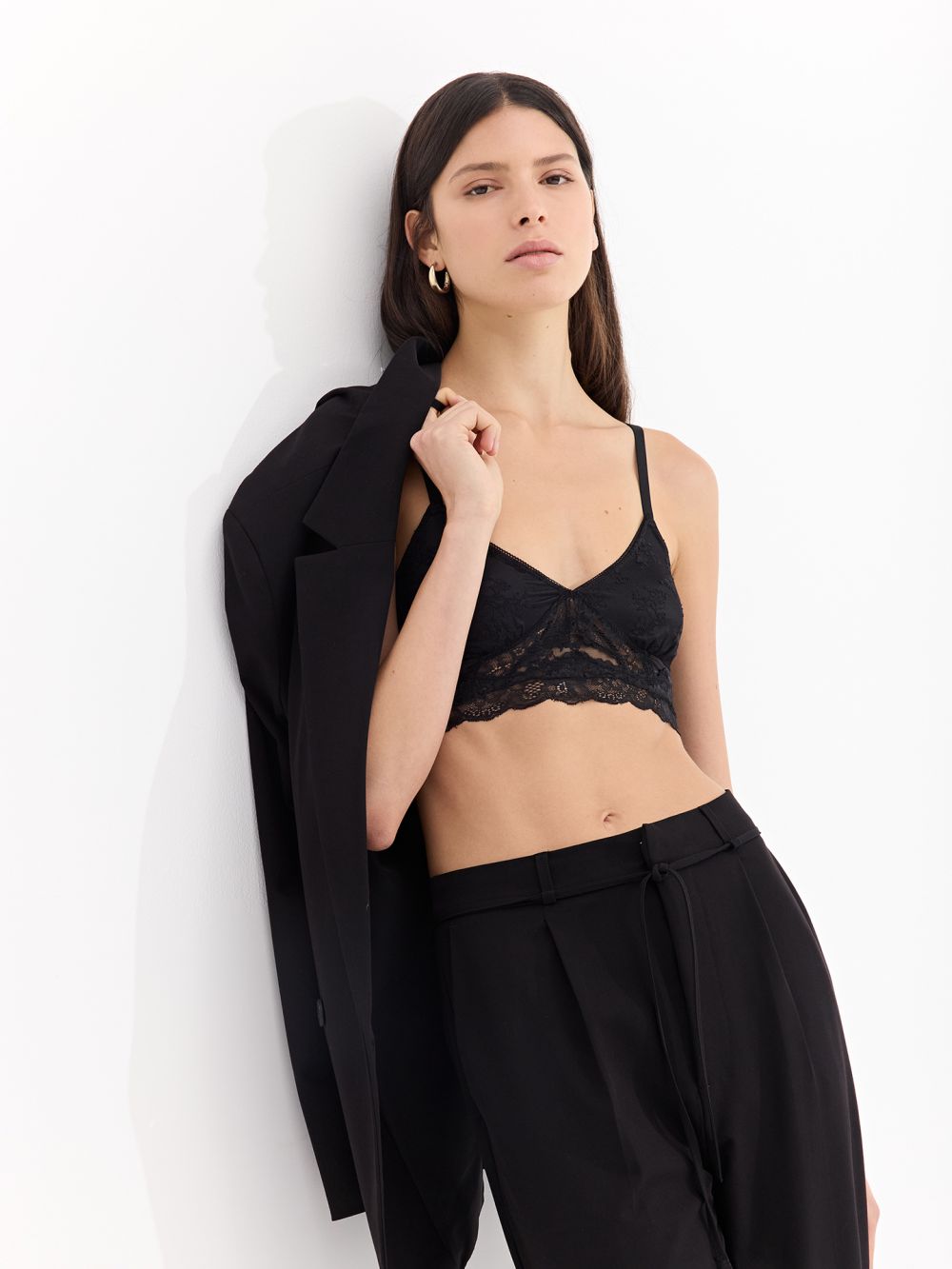 גוזיית תחרה