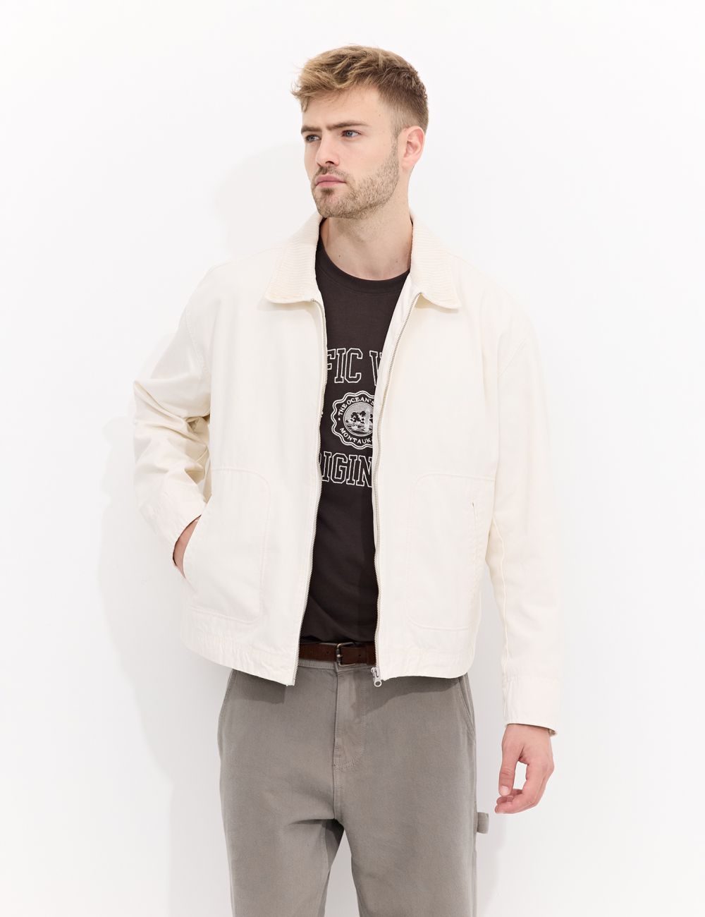 ג׳קט עם צווארון קורדרוי