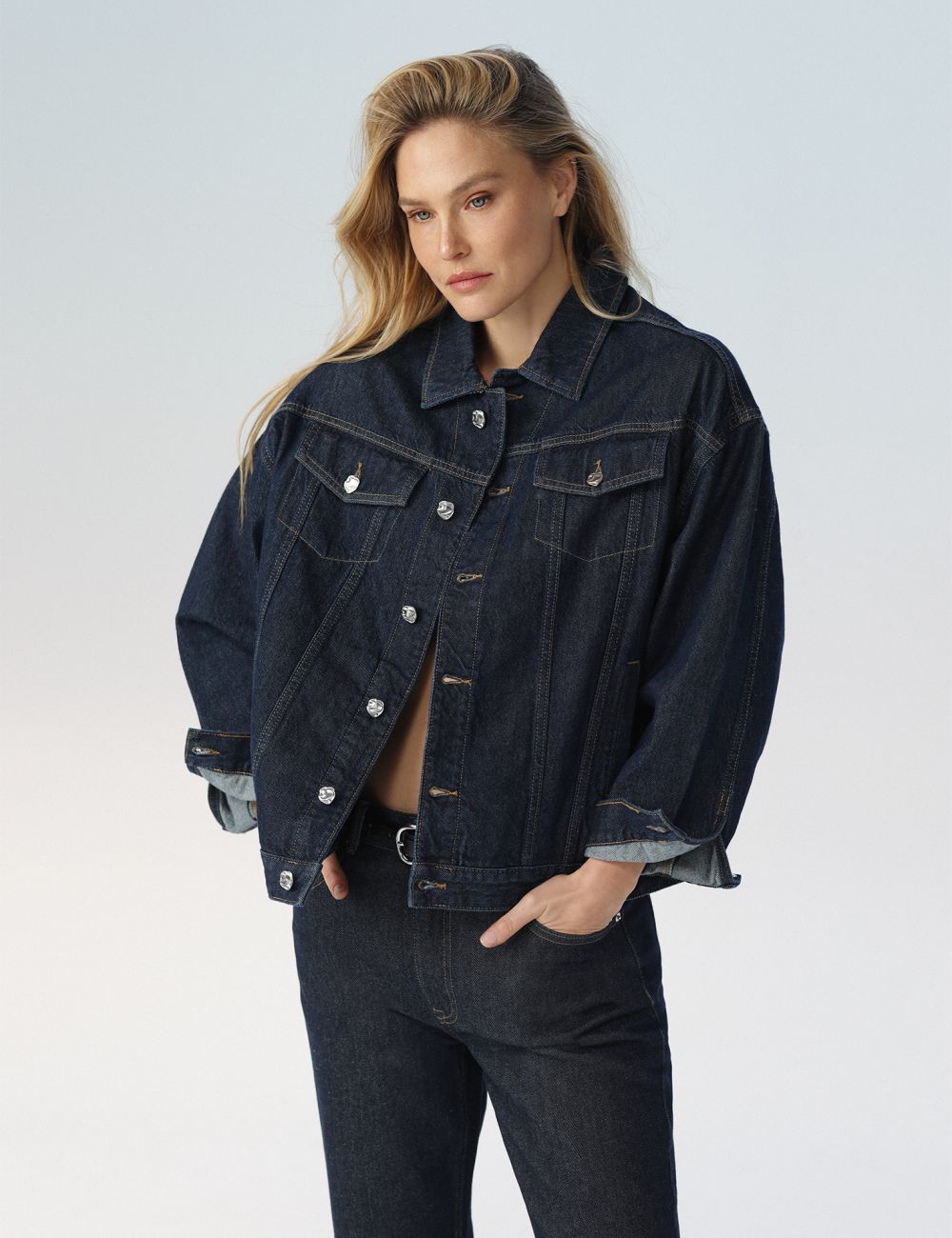 ג’קט ג’ינס אוברסייז