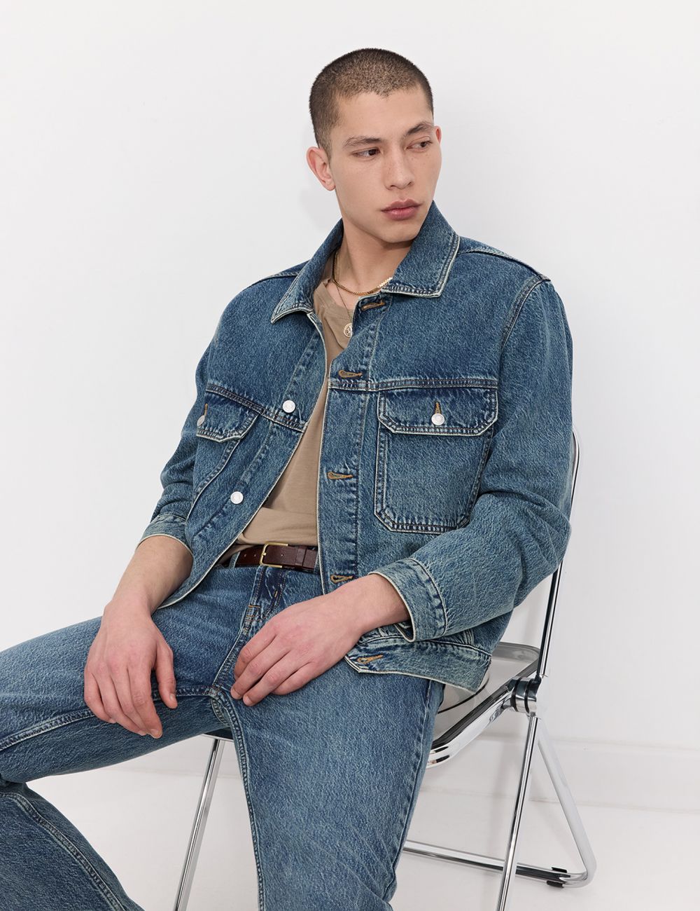 ג׳קט ג׳ינס שטוף