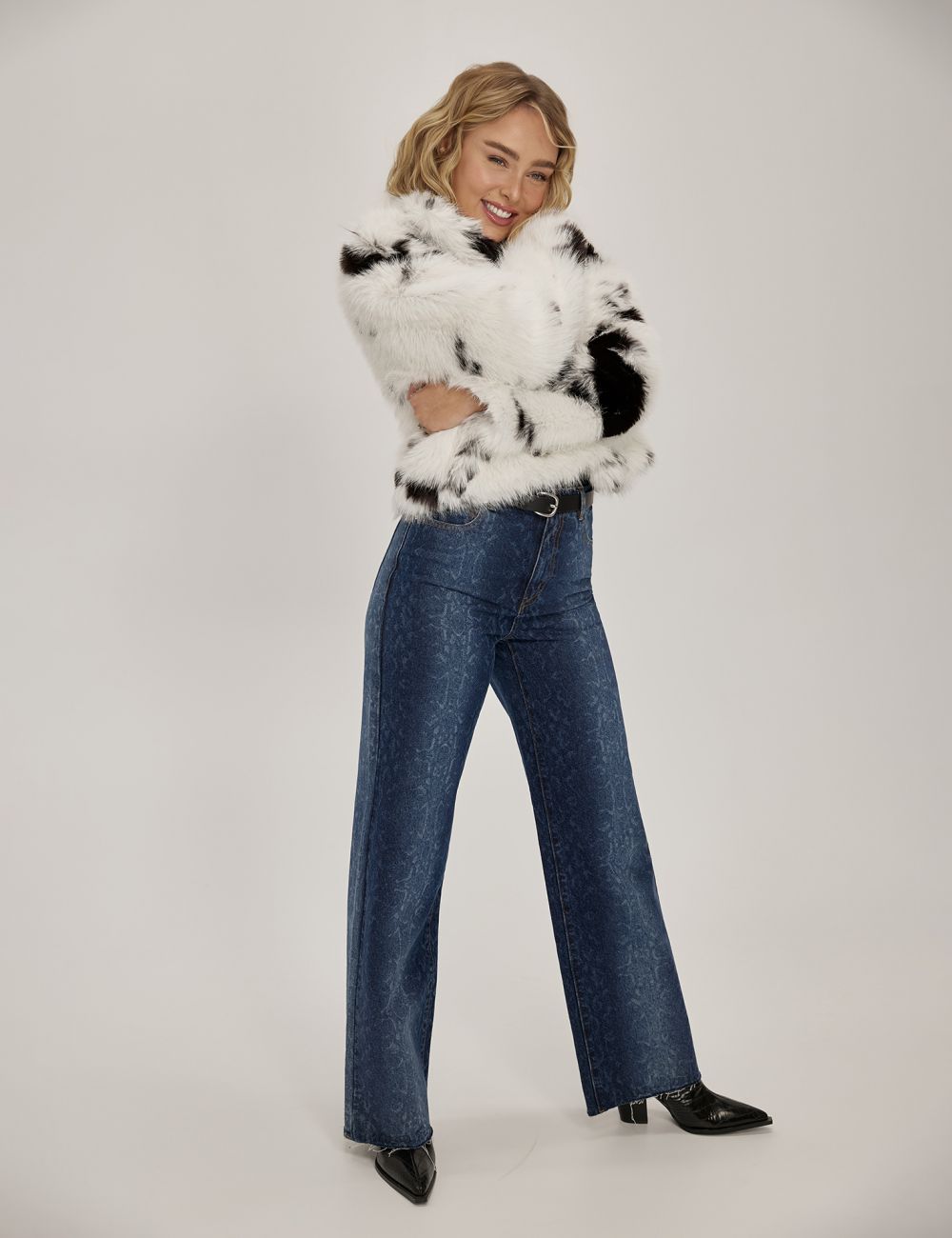 ג’ינס WIDE-LEG בפרינט