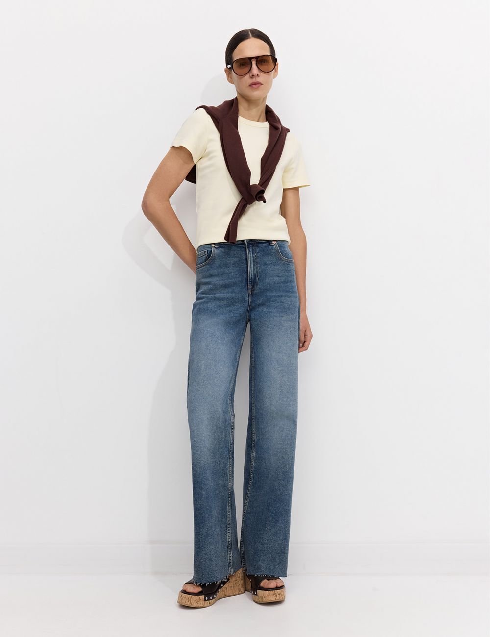 ג׳ינס Comfort WIDE--LEG בגזרה גבוהה