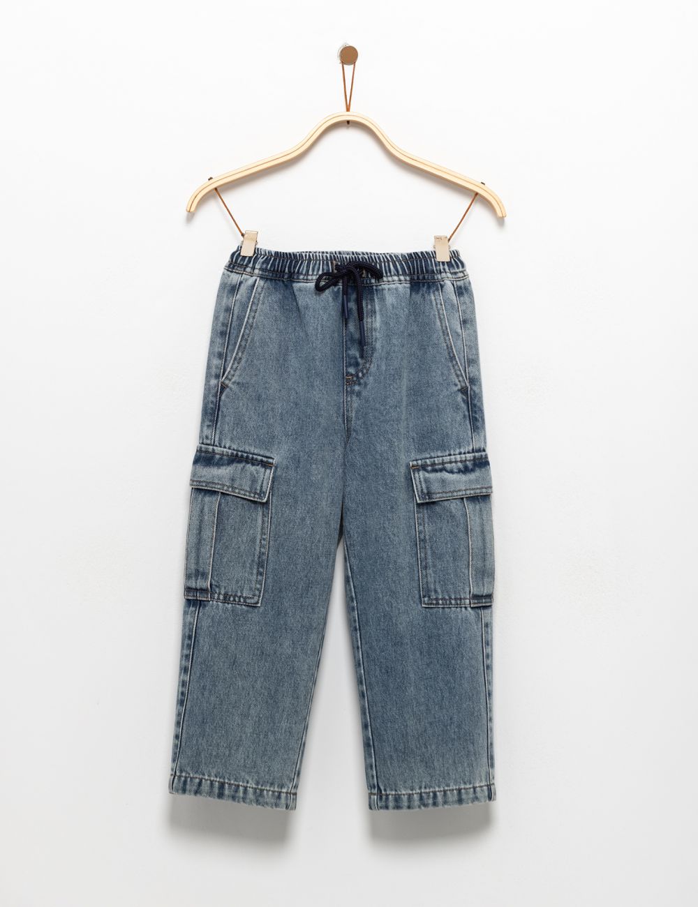 דגמ”ח STRAIGHT