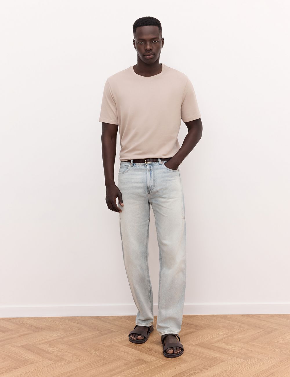 ג׳ינס עם תפר מסתובב