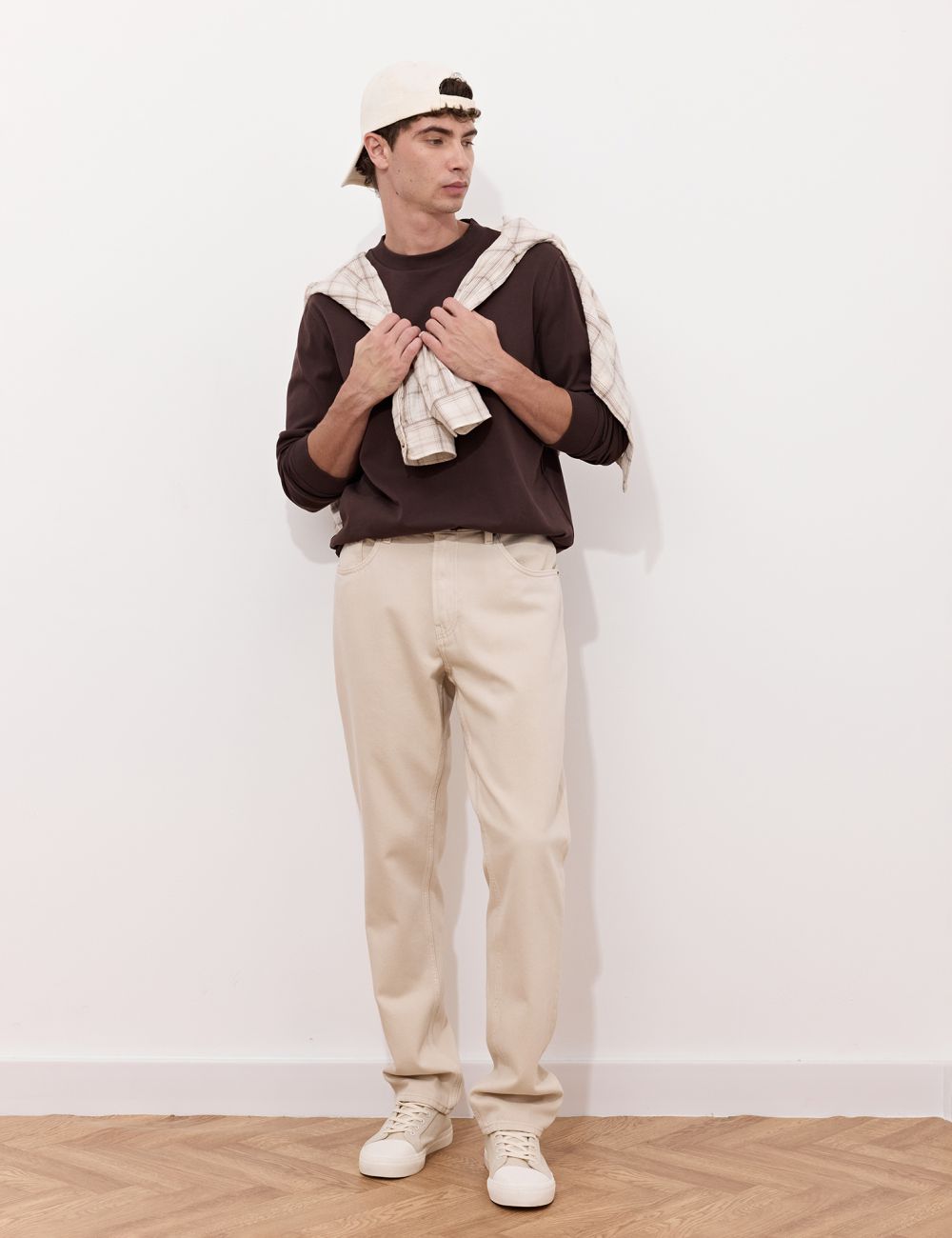 ג׳ינס בגזרת SLIM