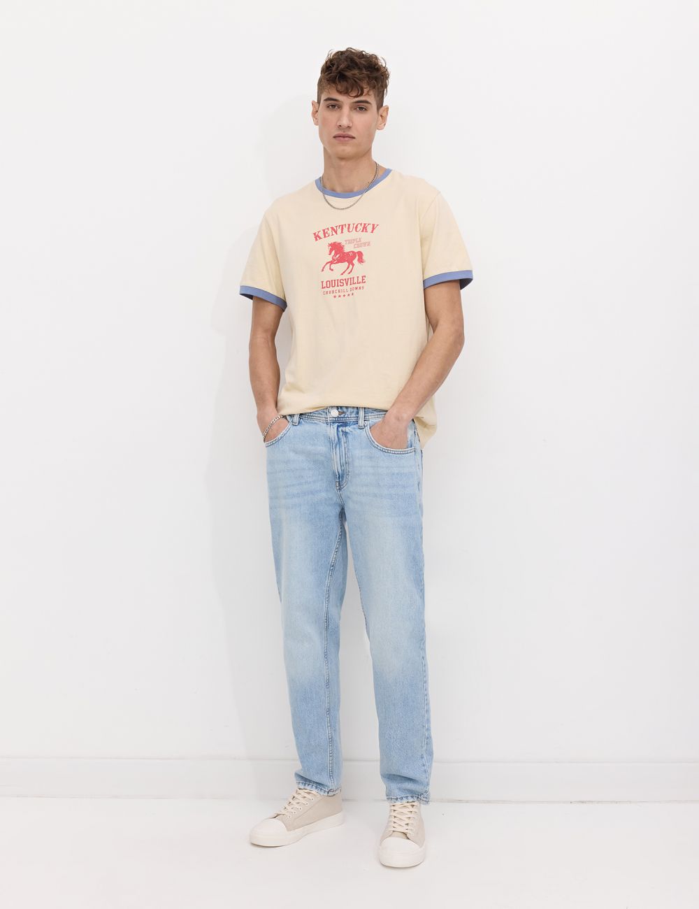 ג׳ינס בגזרת straight vintage