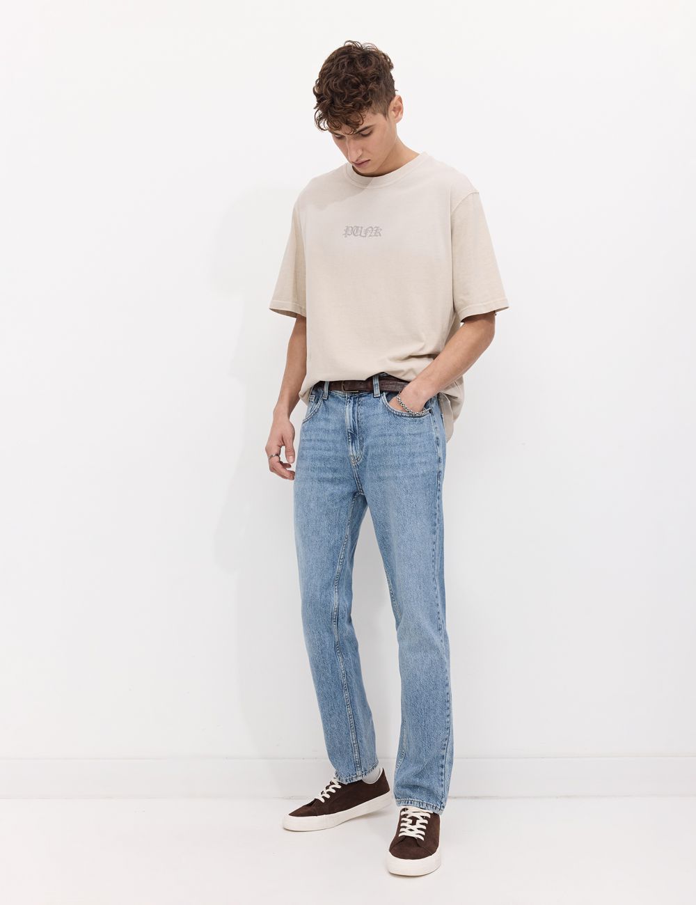 ג׳ינס בגזרת straight vintage