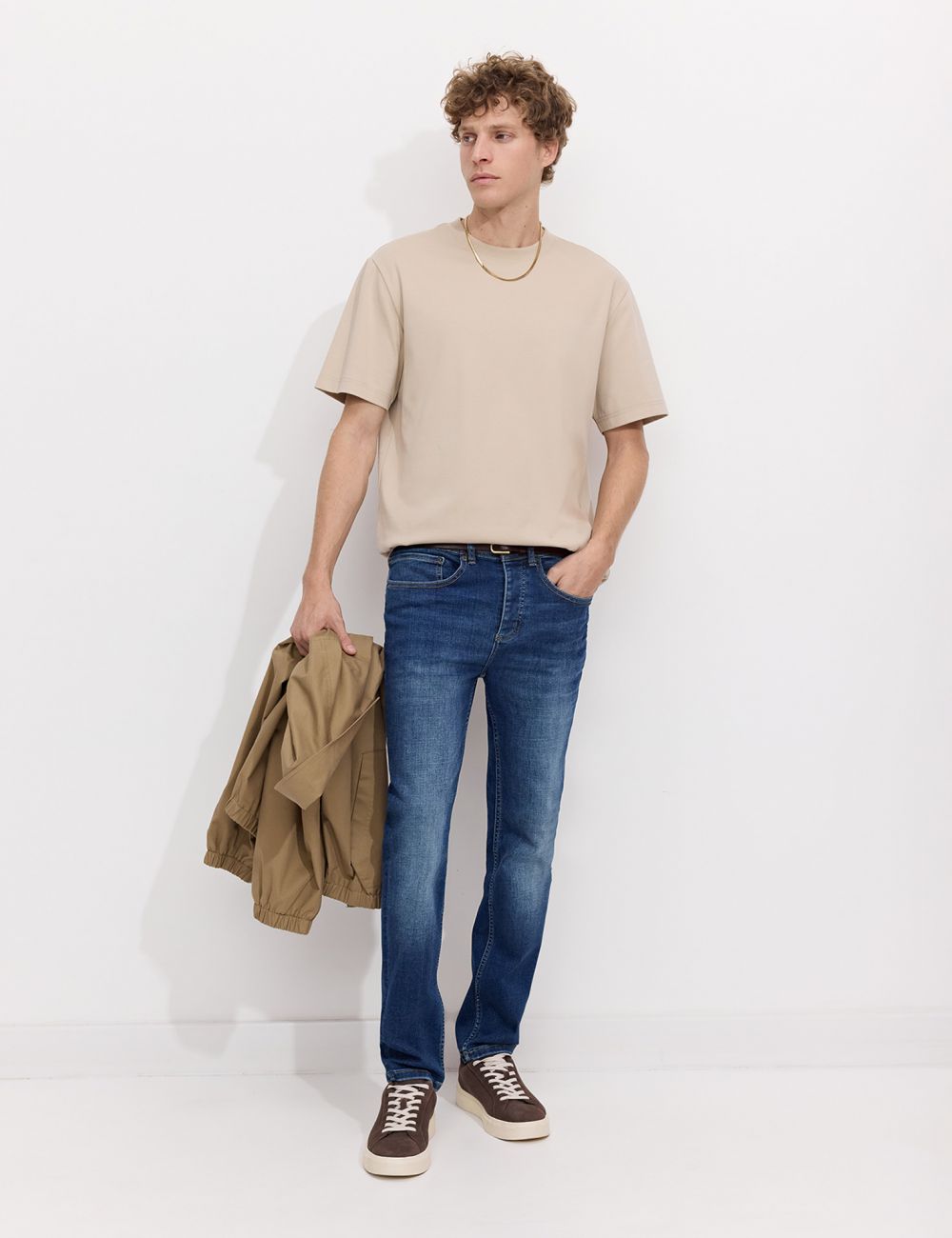 ג’ינס בגזרת SLIM