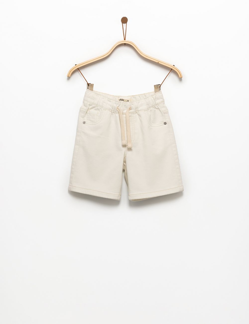 ברמודה מג׳ינס ג׳וגר