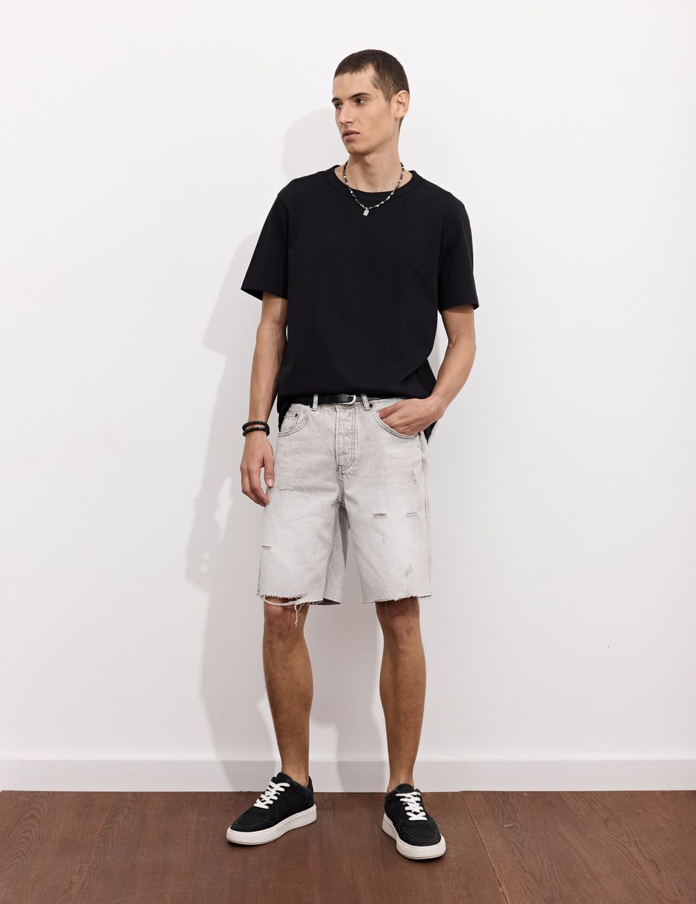 מכנס ג׳ינס ברמודה