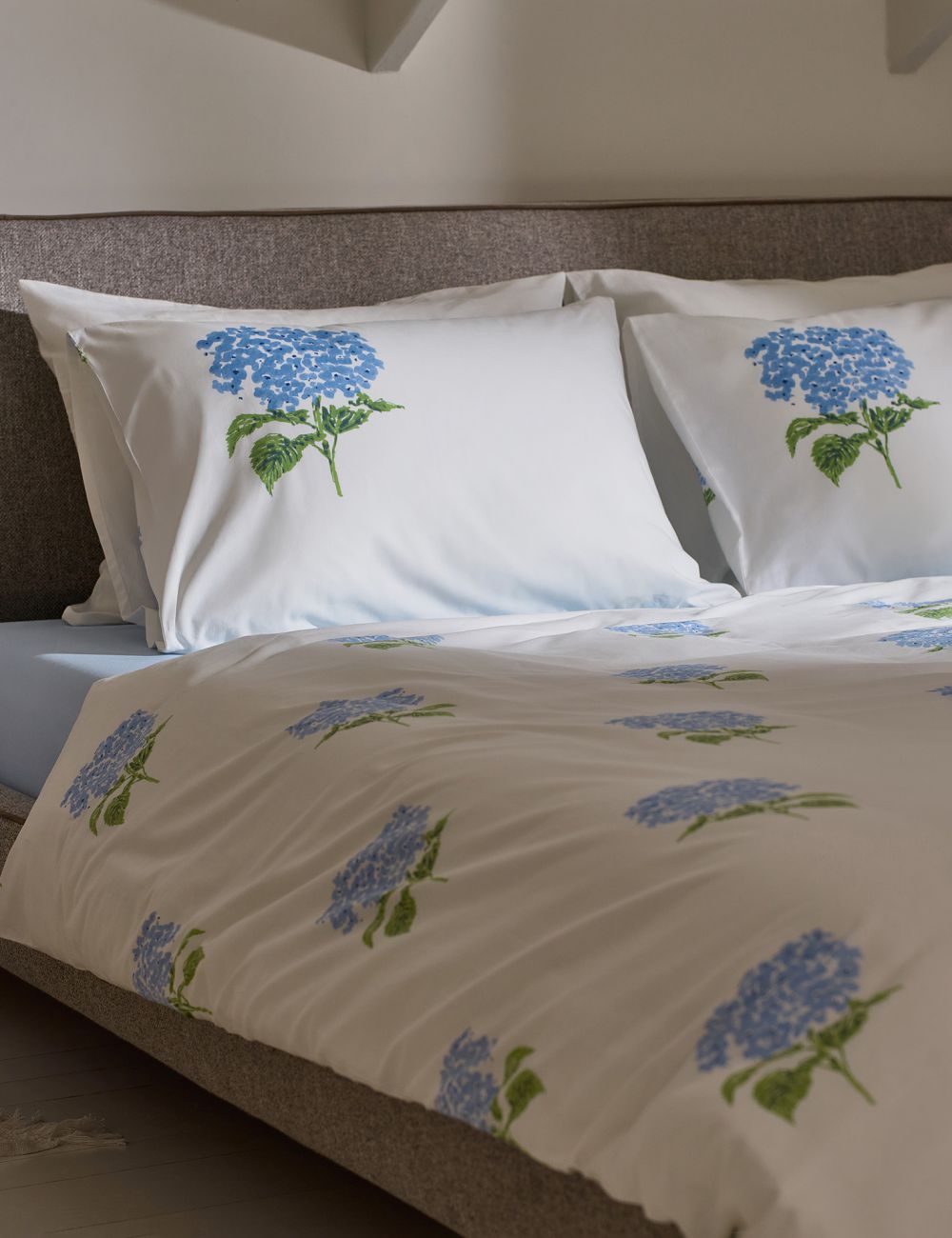 סט מצעים הורטנזיה 160x200 ס״מ 180TC