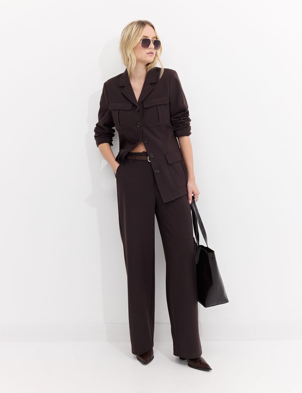 מכנסיים מחויטים STRAIGHT