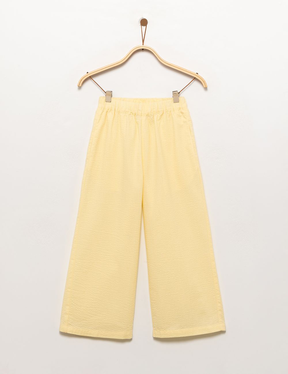 מכנסי טקסטורה