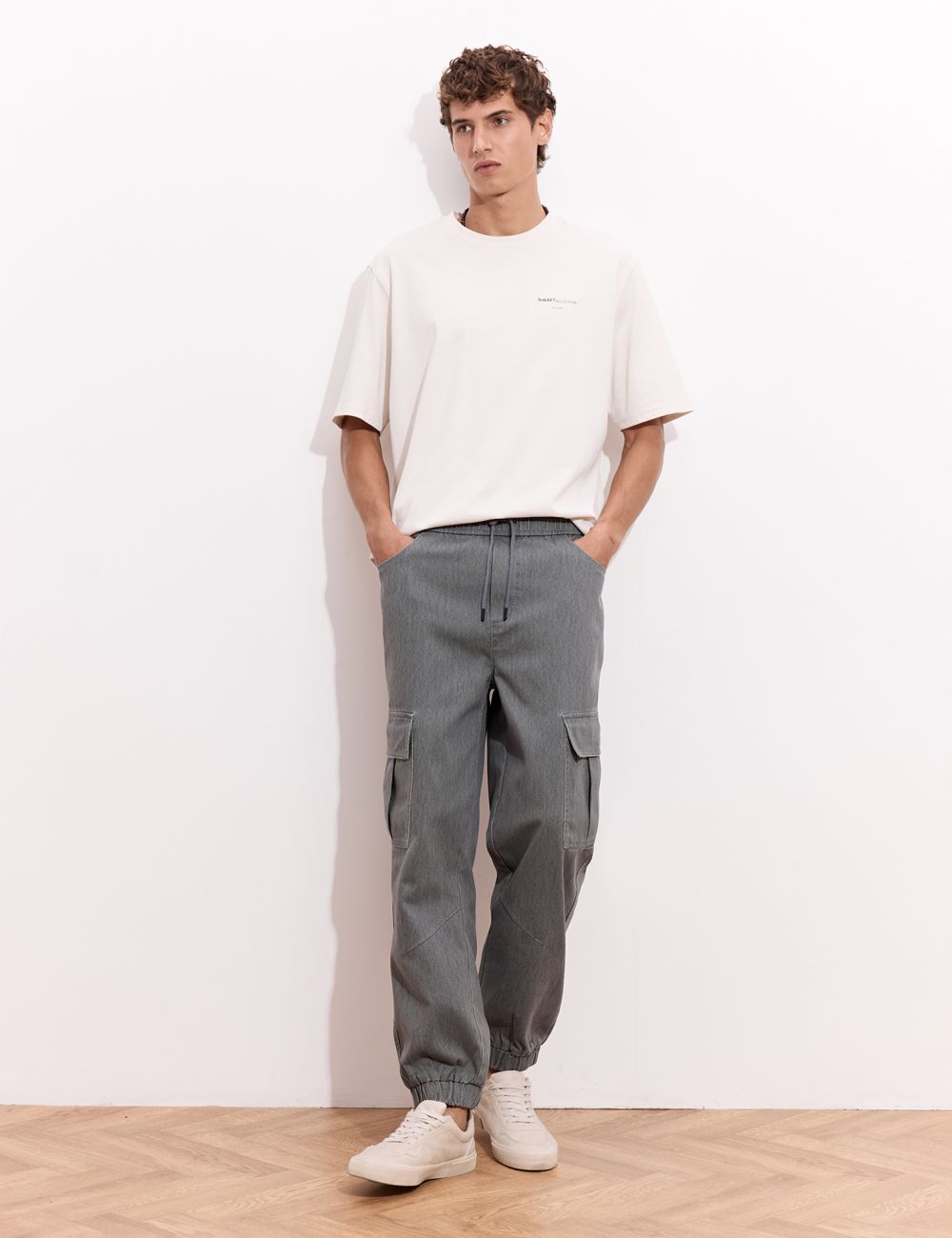 דגמ״ח JOGGER עם מותן אלסטית