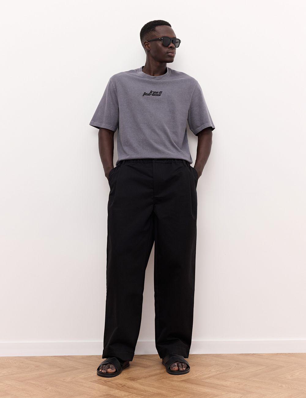 מכנס ארוך עם קפלים