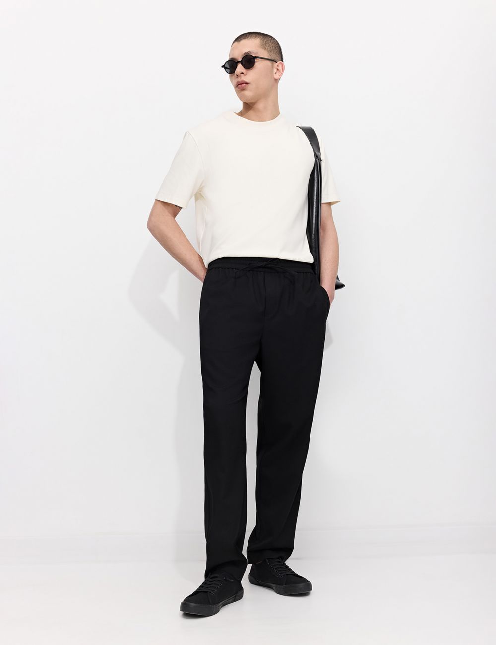 מכנסיים מחוייטים