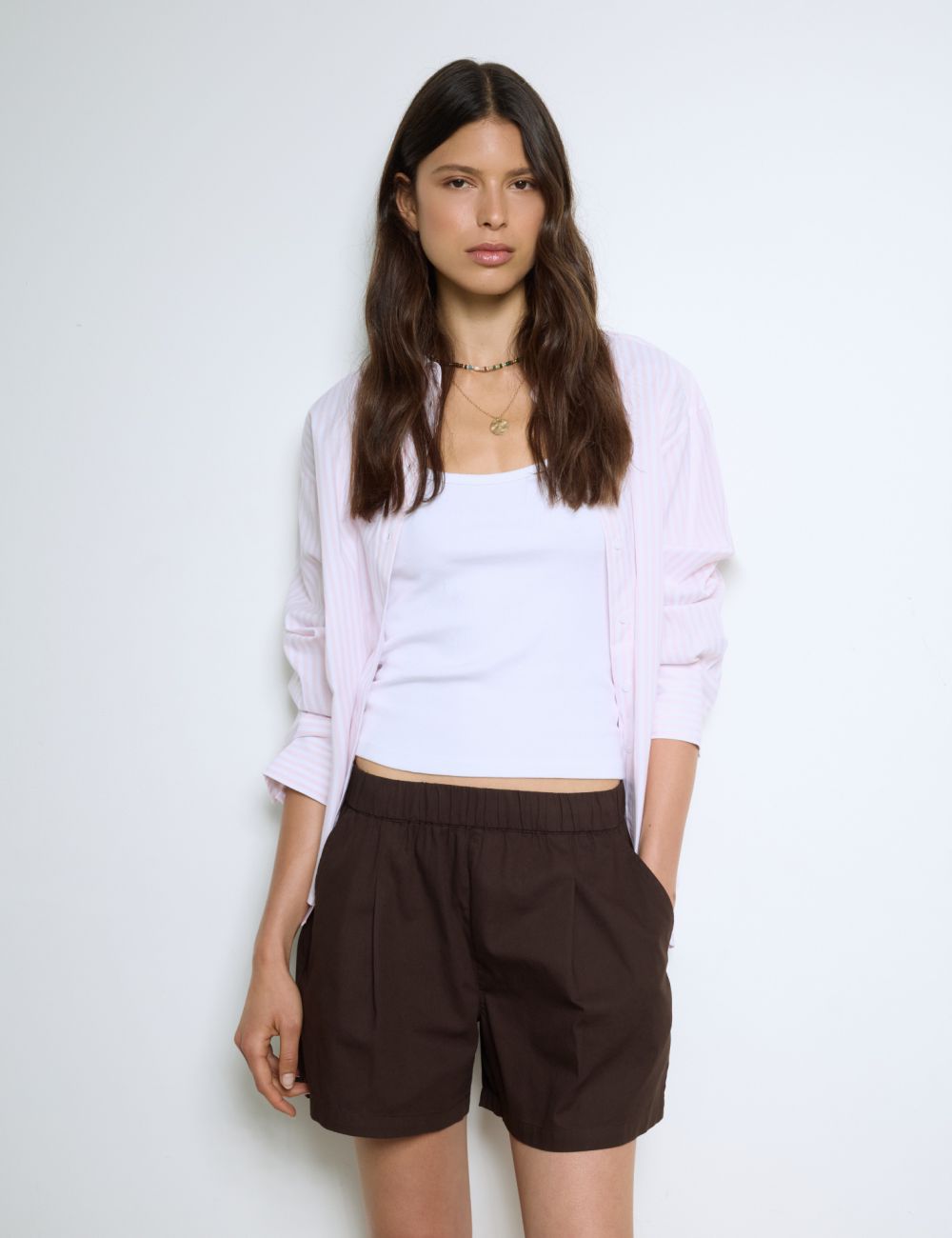 שורט עם גומי במותן