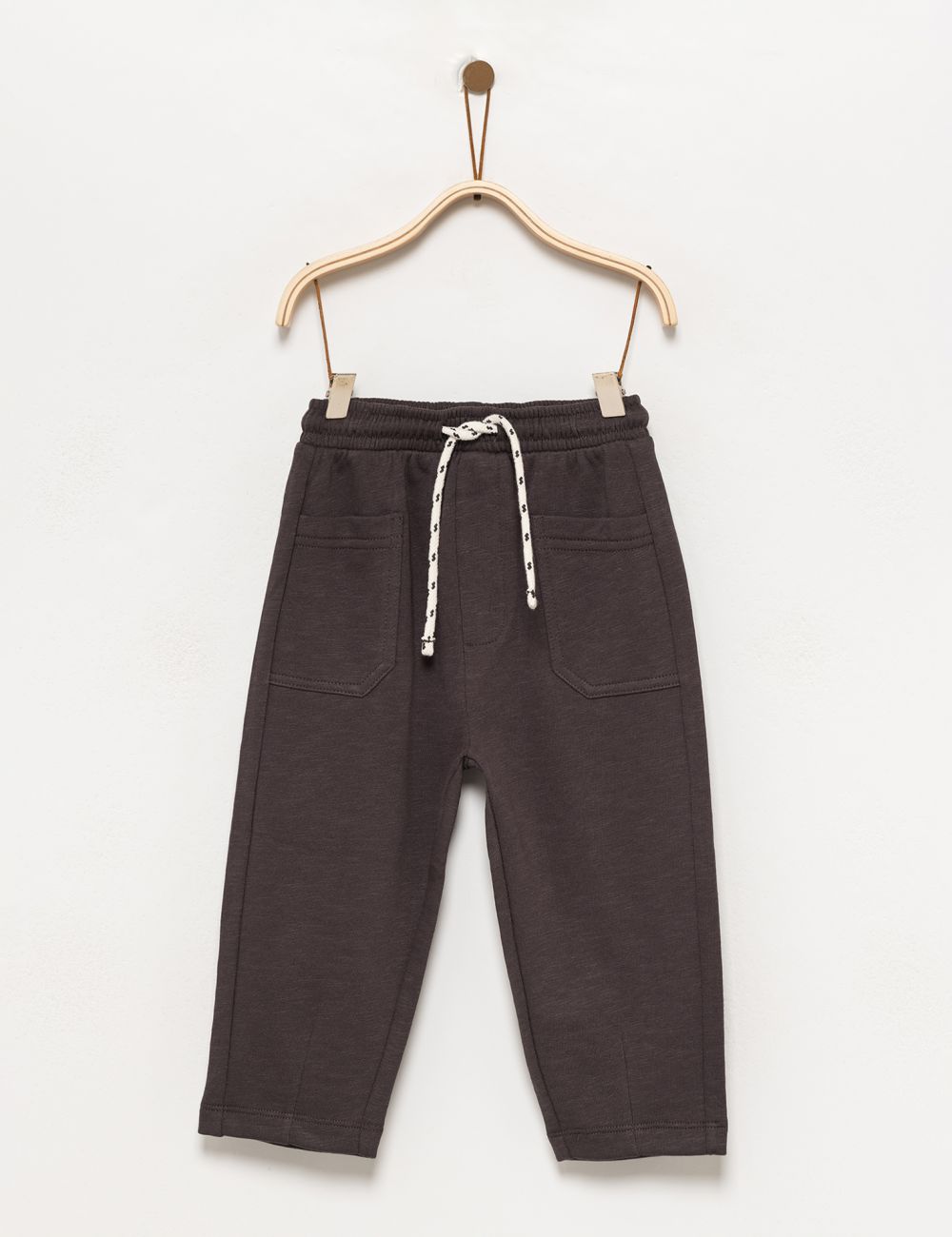 מכנסי פוטר עם כיסים