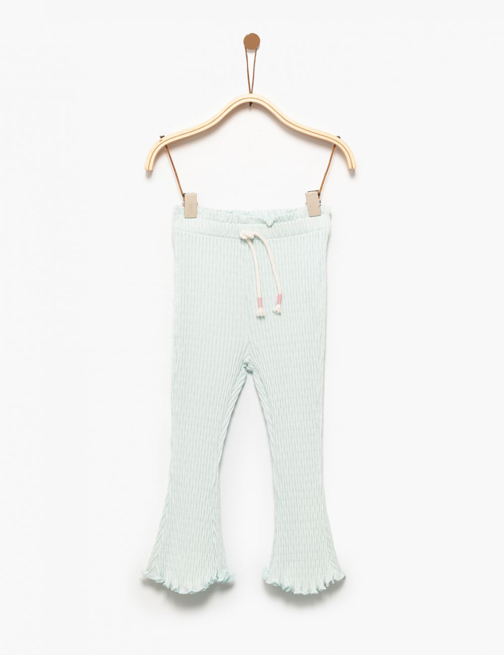 טייץ מתרחב עם מותן מכווצת