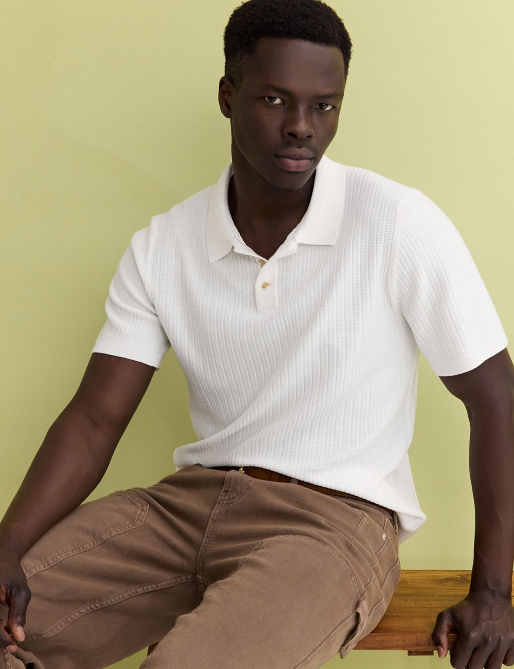 חולצת פולו סרוגה