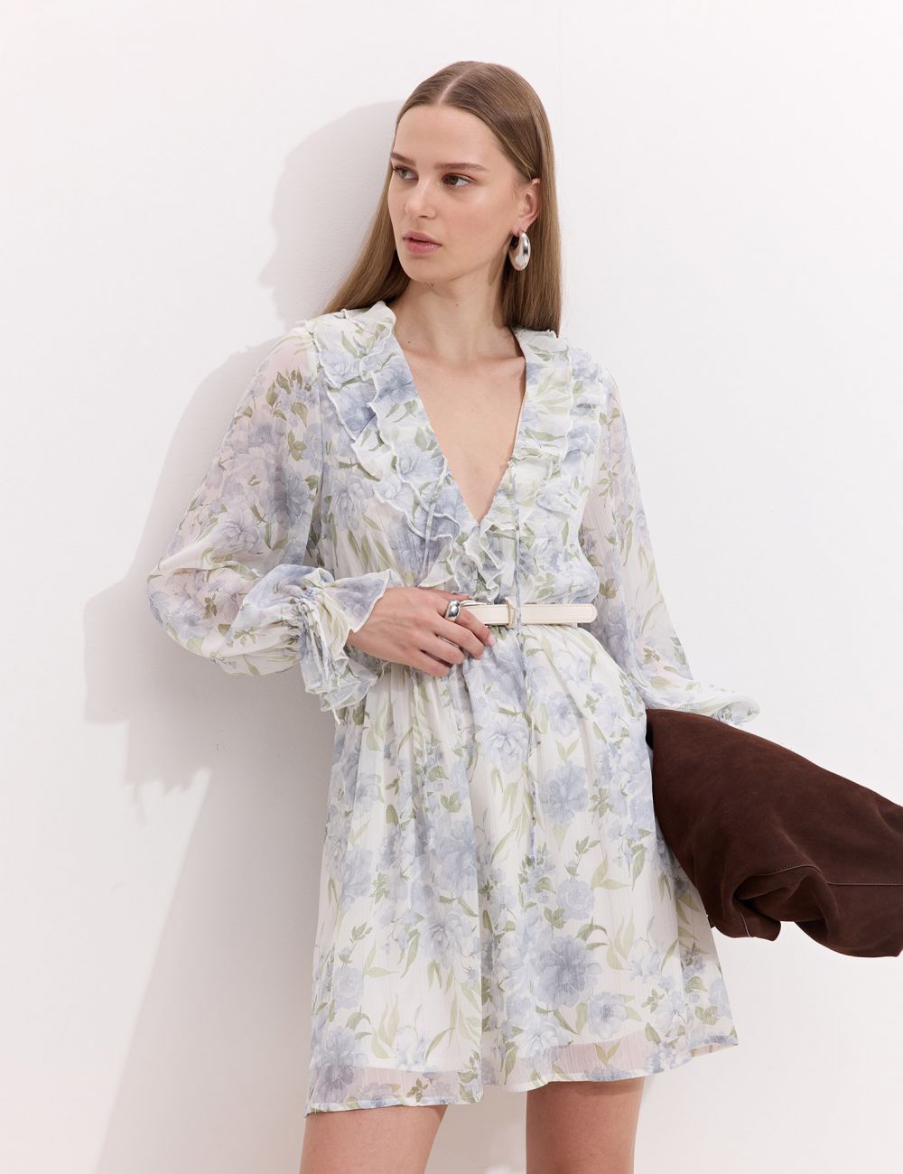 שמלת MINI עם מפתח וולנים