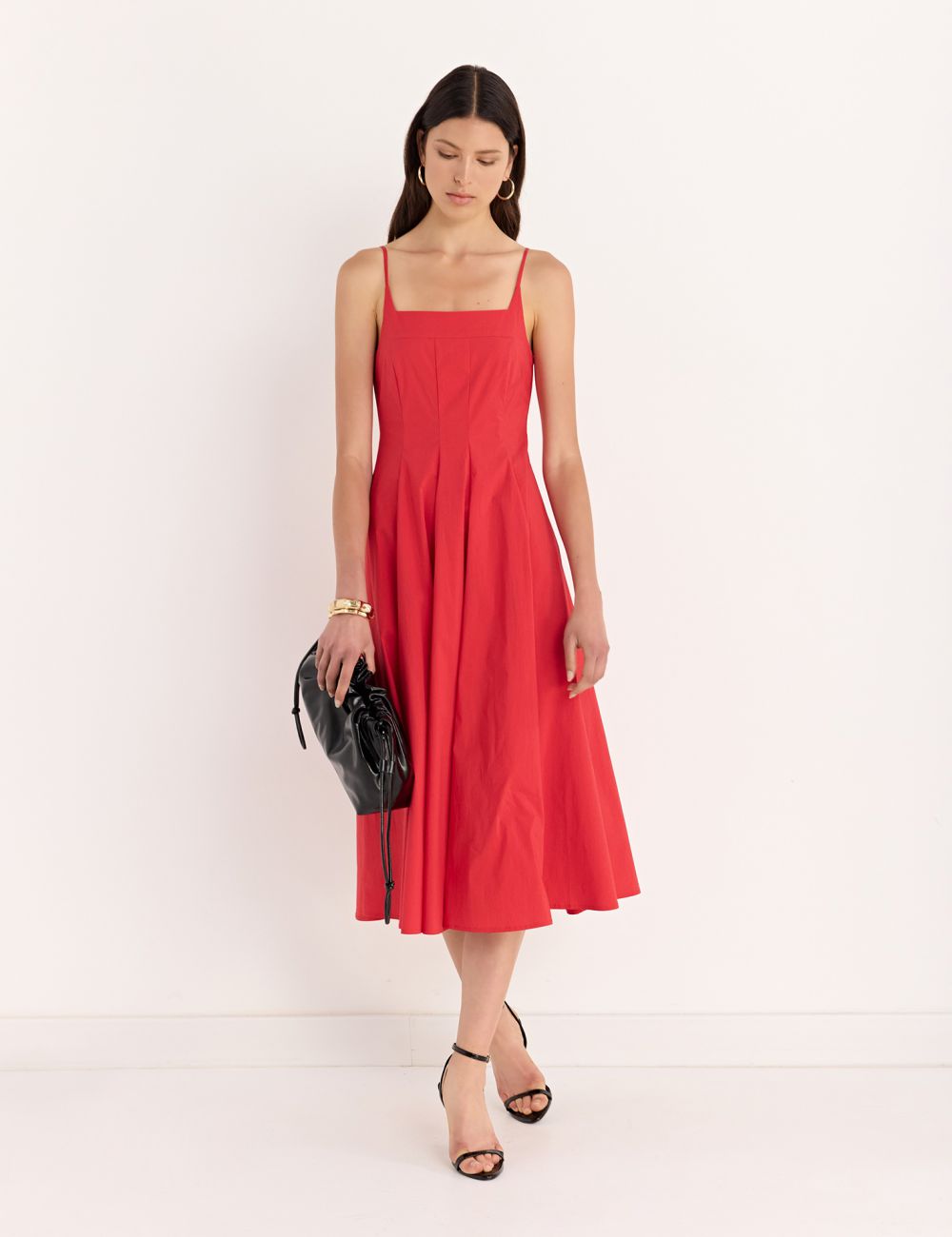 שמלת קלוש מידי