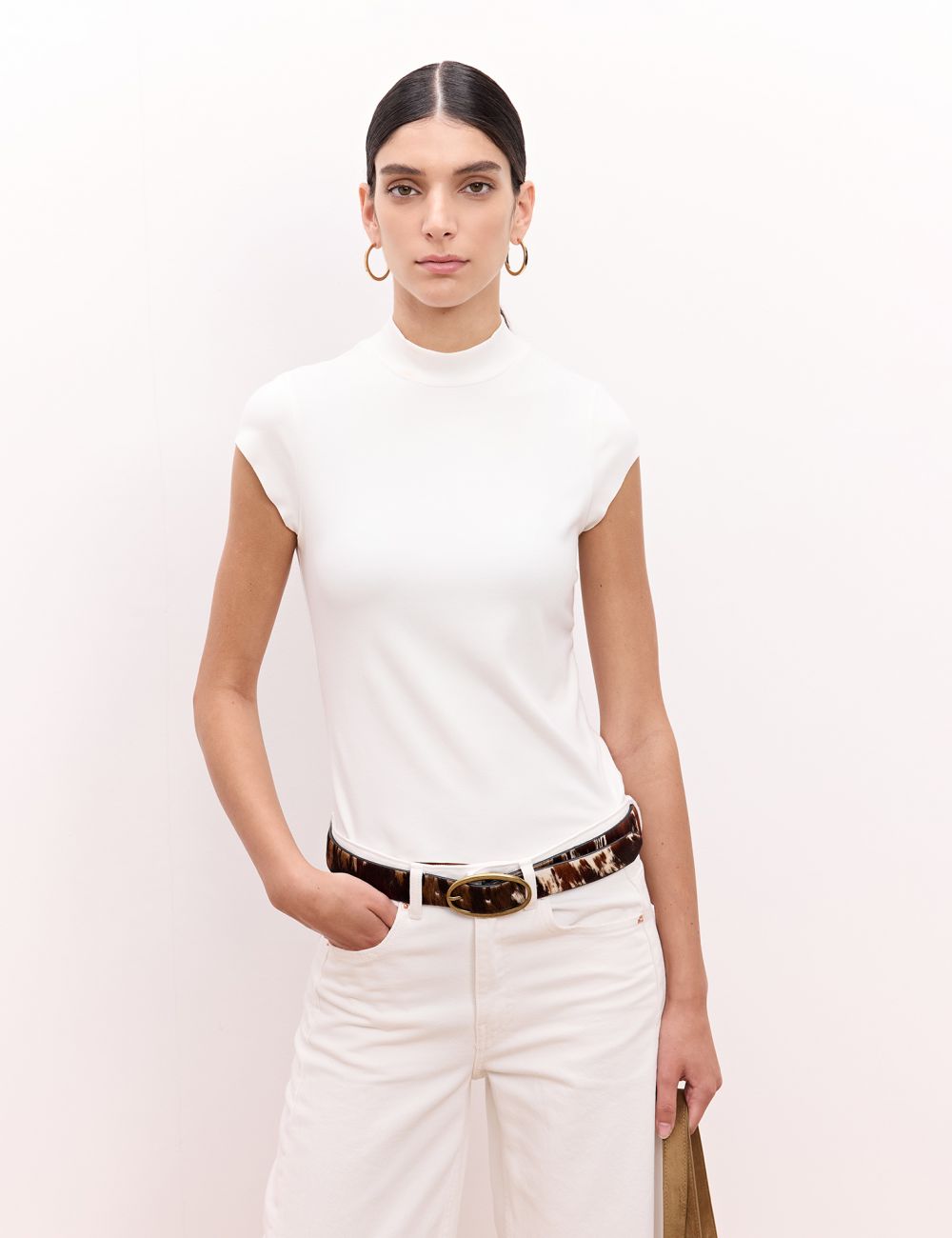 טי שירט עם גולף