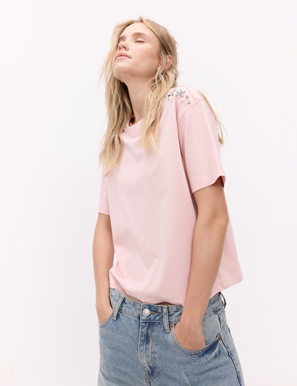 טי-שירט מעוטרת