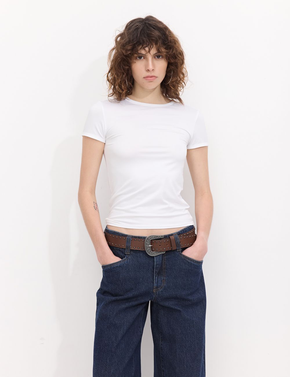 חולצה עם שרוול קצר