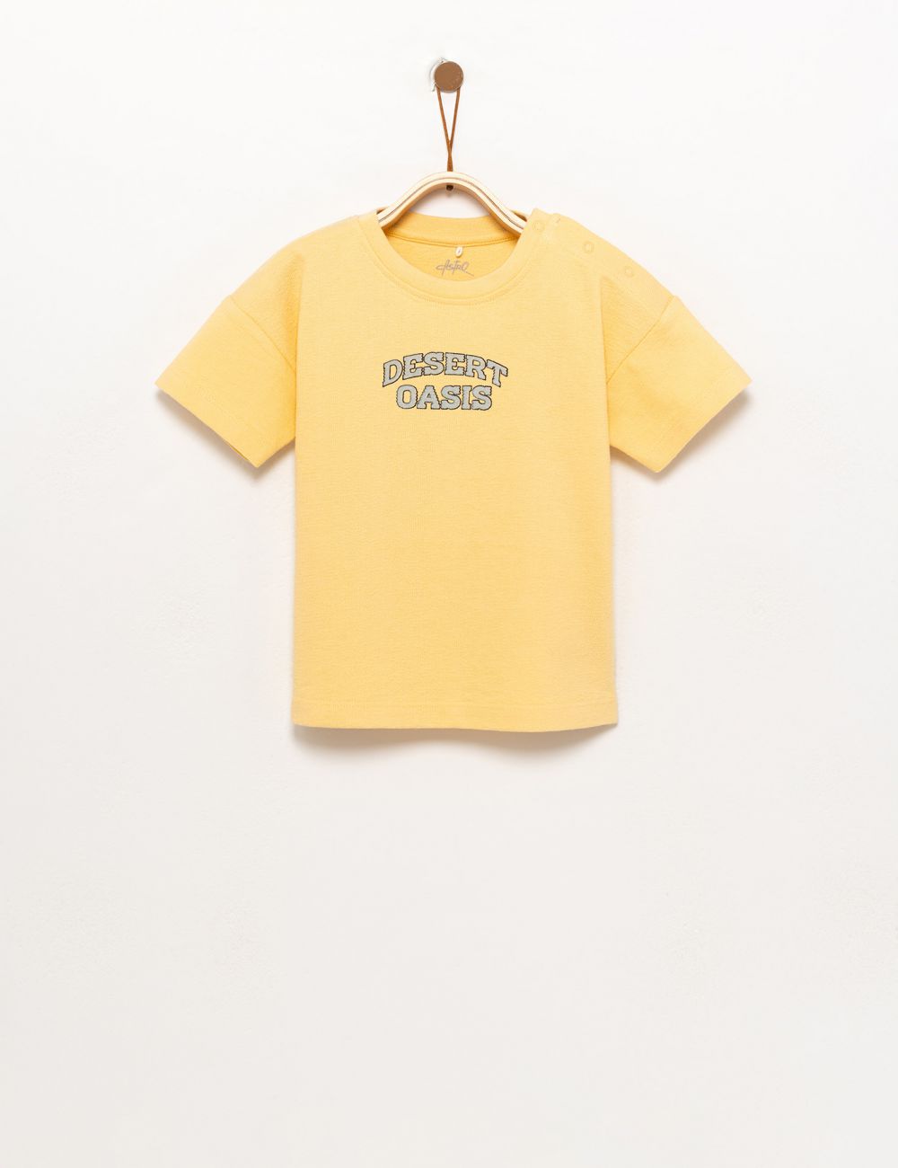 טי שירט עם טקסטורה