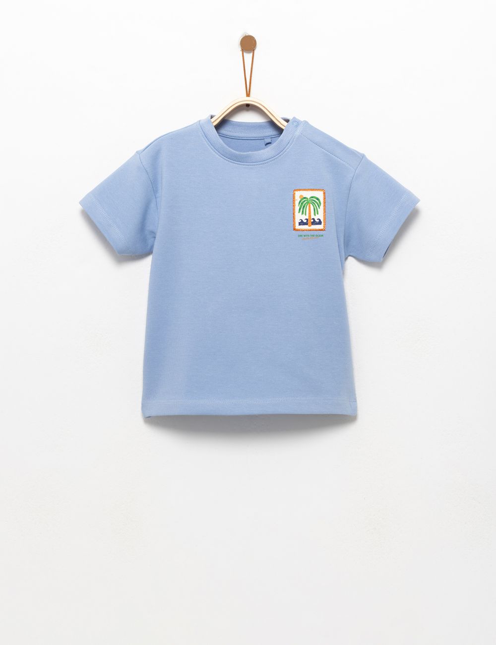 חולצה מודפסת