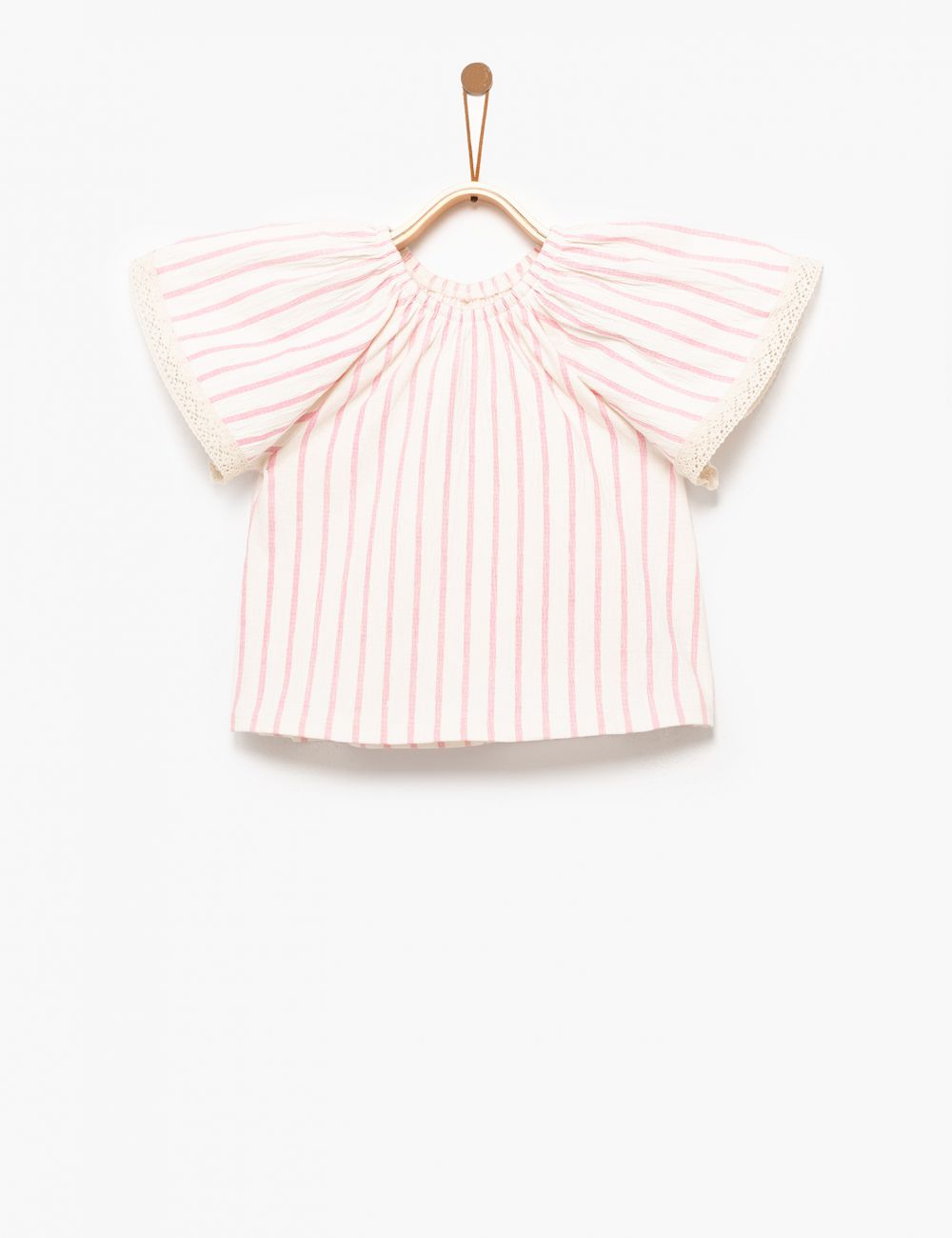 חולצת טקסטורה מודפסת