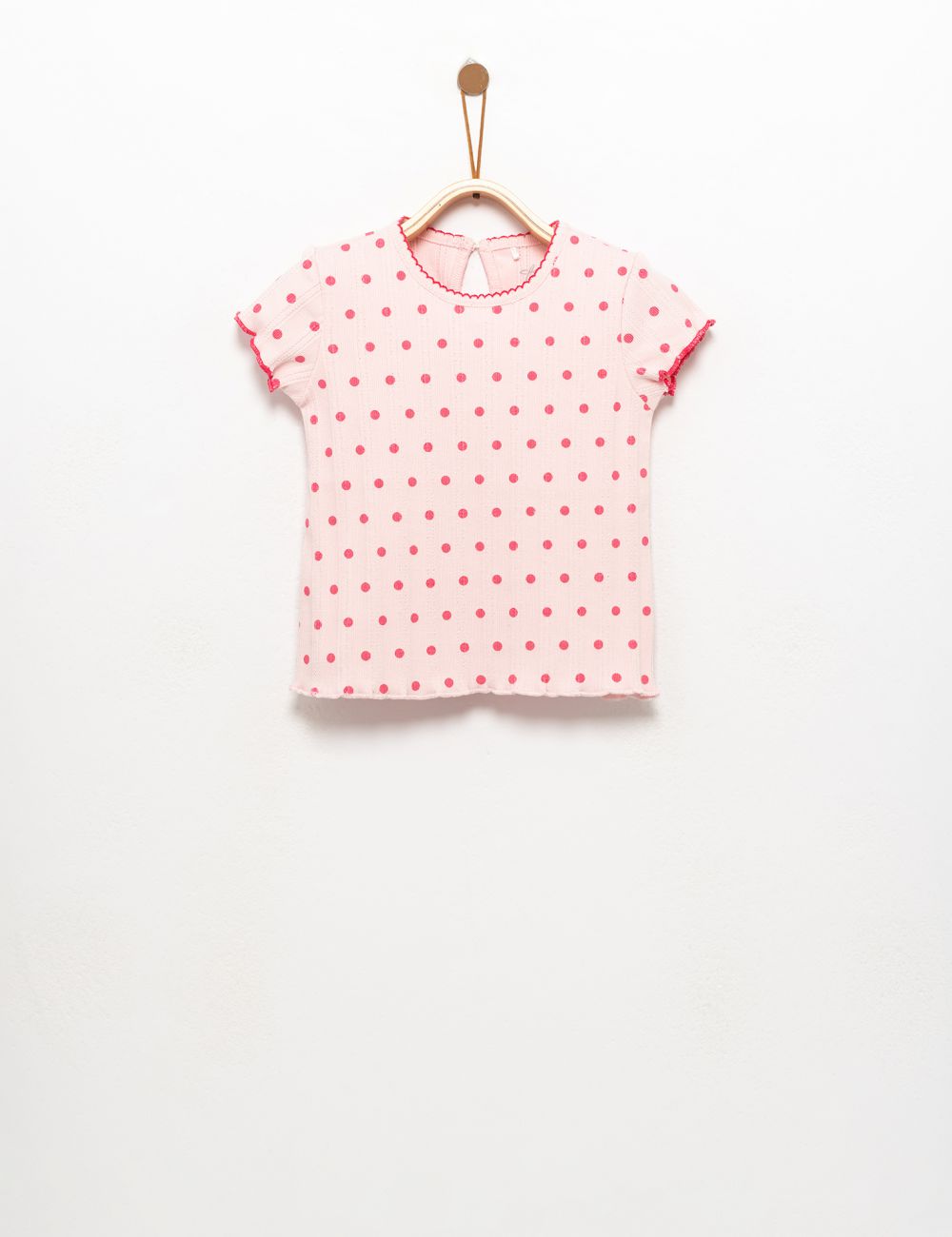 טישירט שרוול קצר