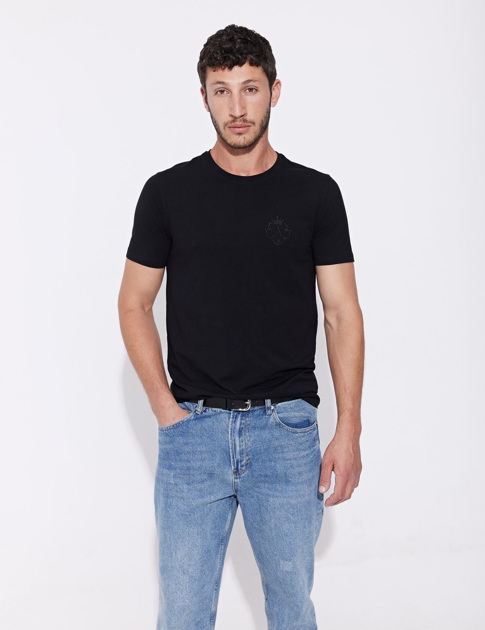 טי-שירט לייקרה SLIM FIT