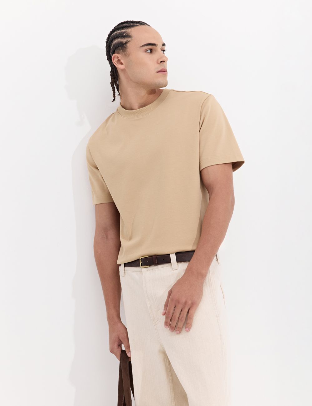 טי שירט שרוול קצר