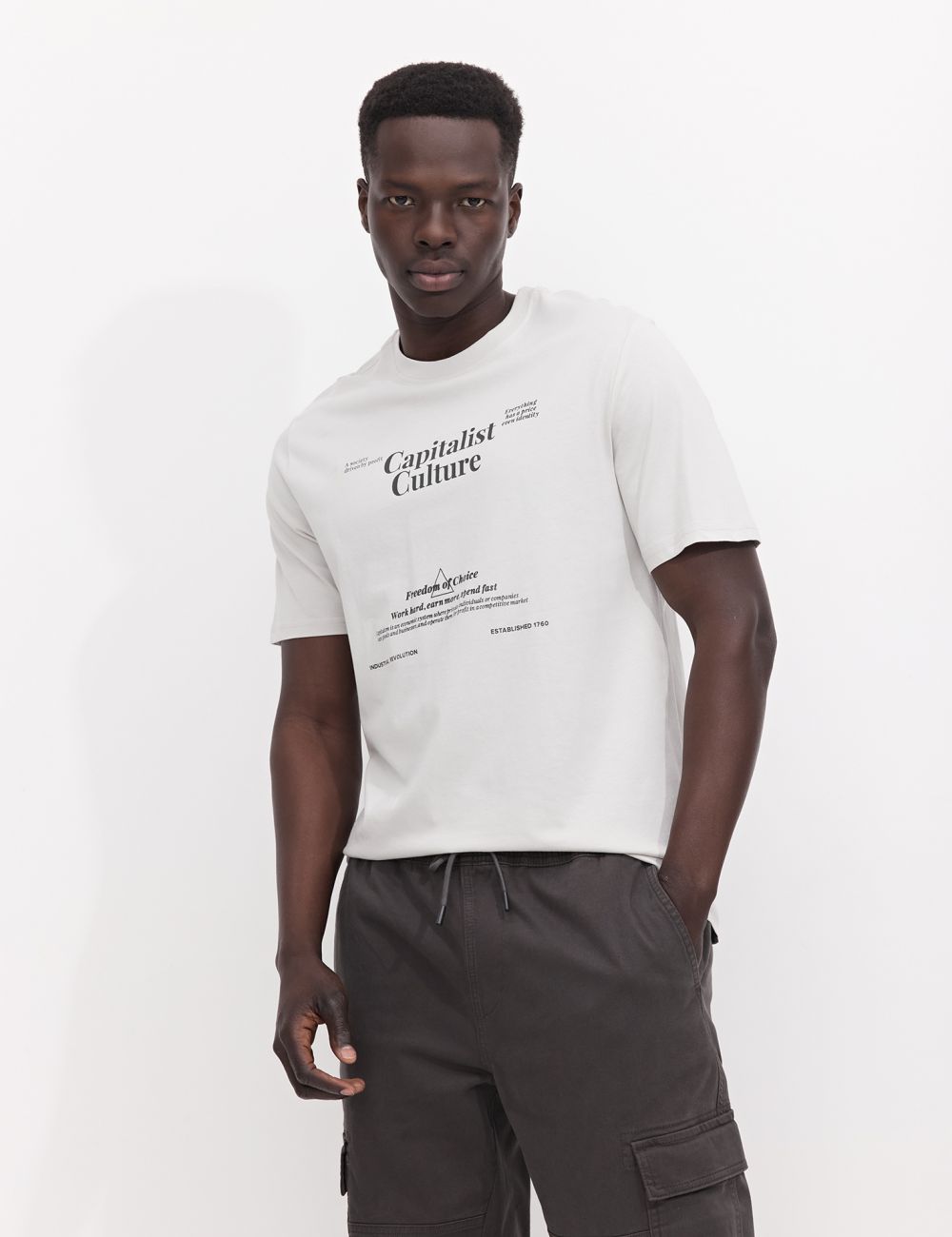 טי שירט מודפסת