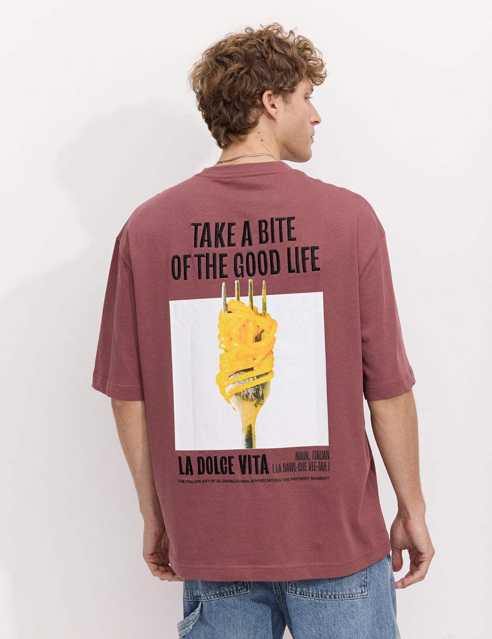 חולצה עם הדפס