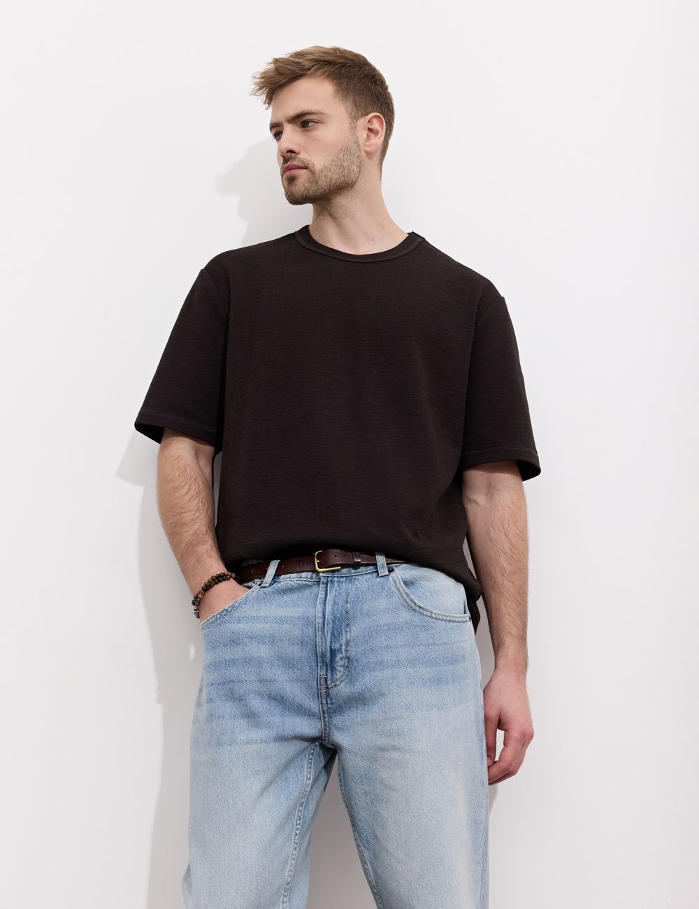 טי שירט עם טקסטורה