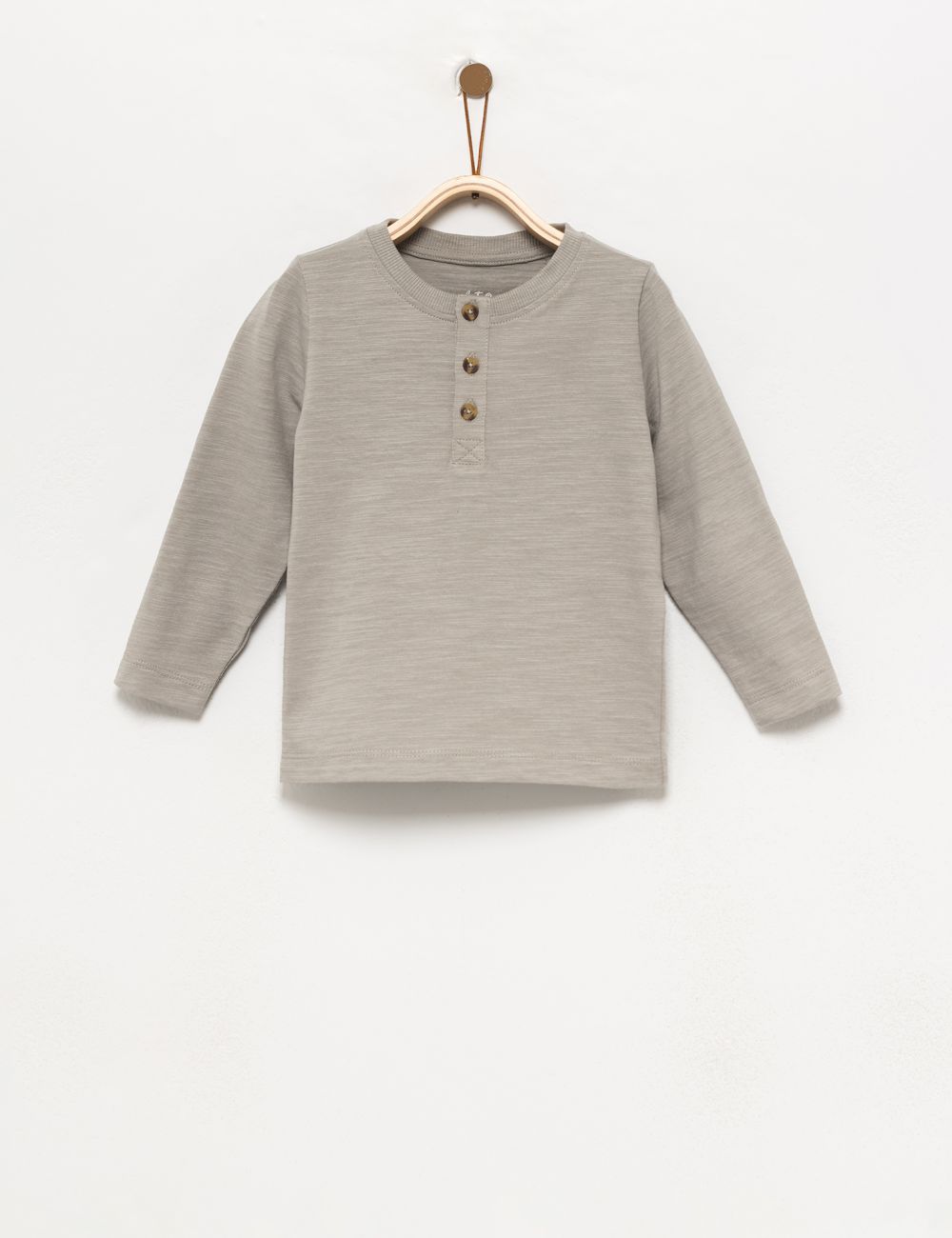 טי-שירט כפתורים ארוכה