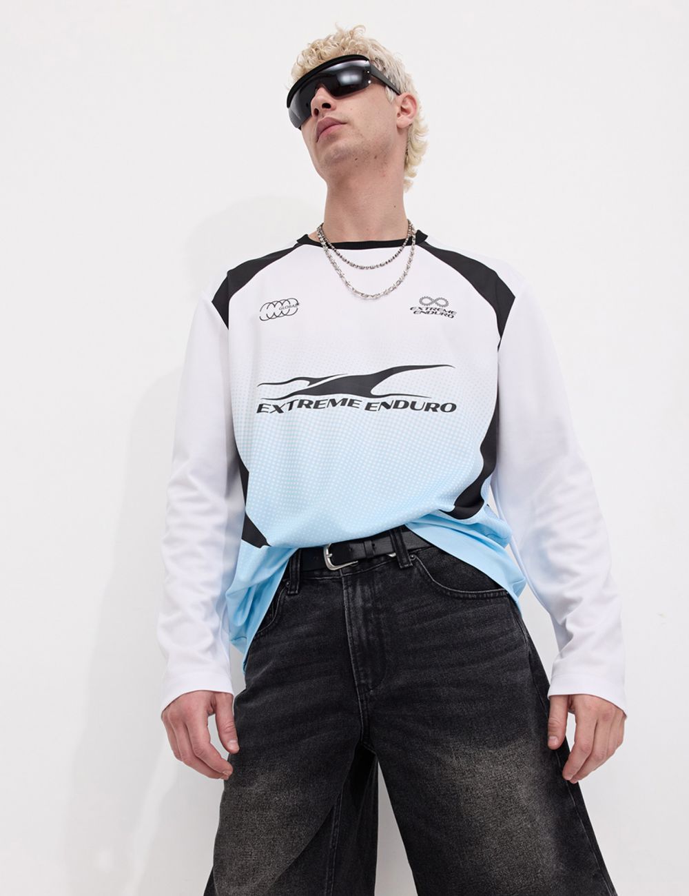 טי-שירט ספורטיבית ארוכה