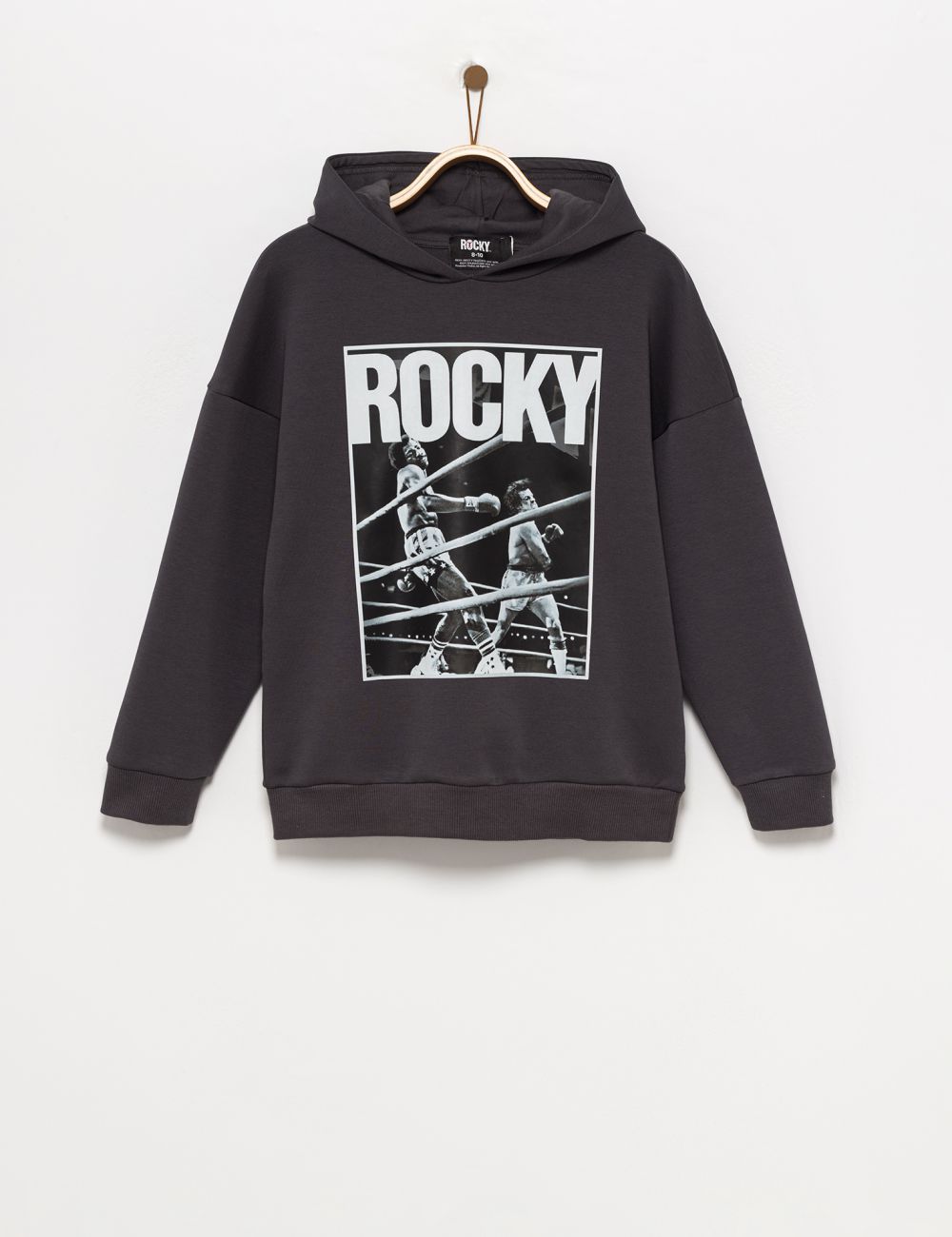 סווטשירט רוקי