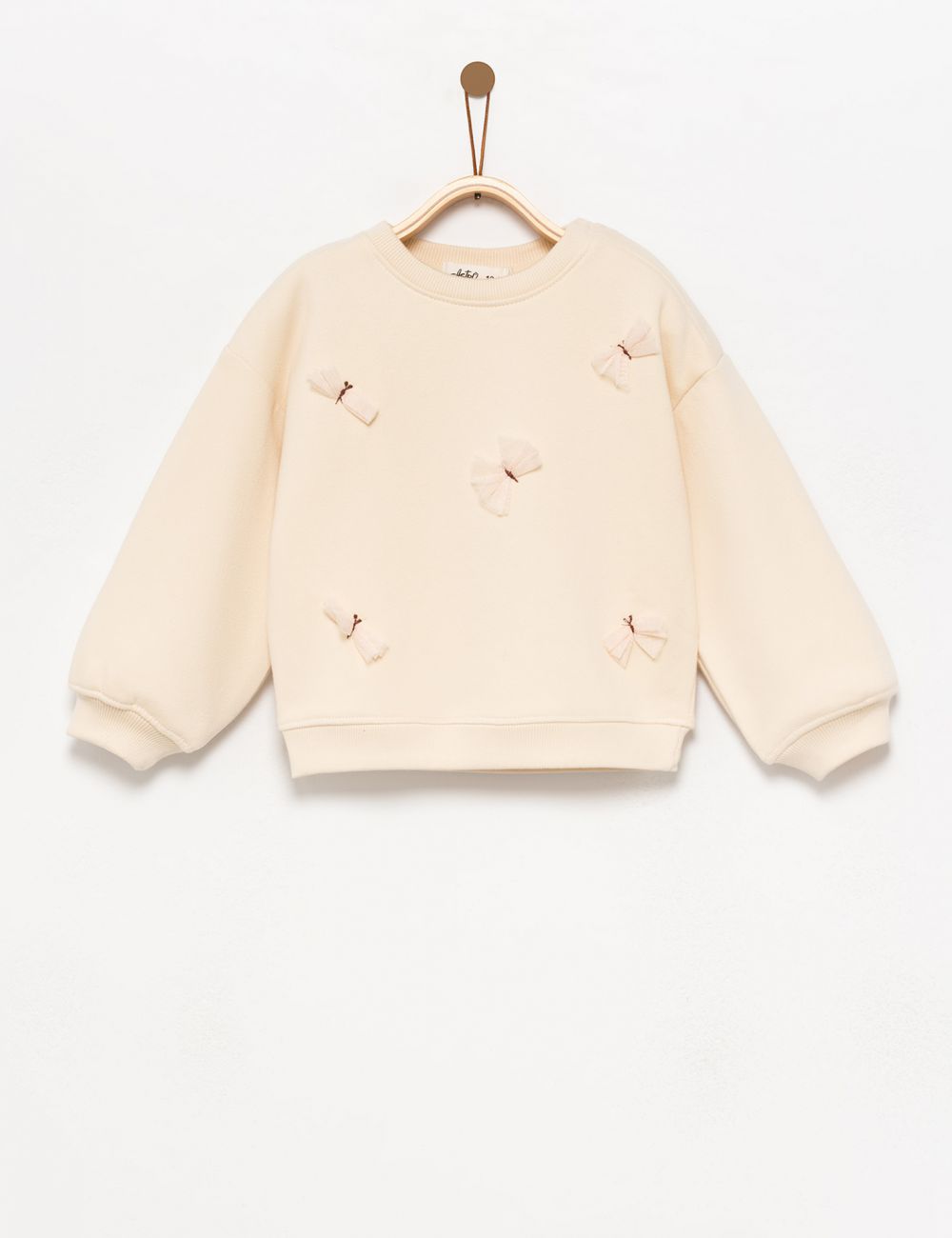 סווטשירט בעיטור טול