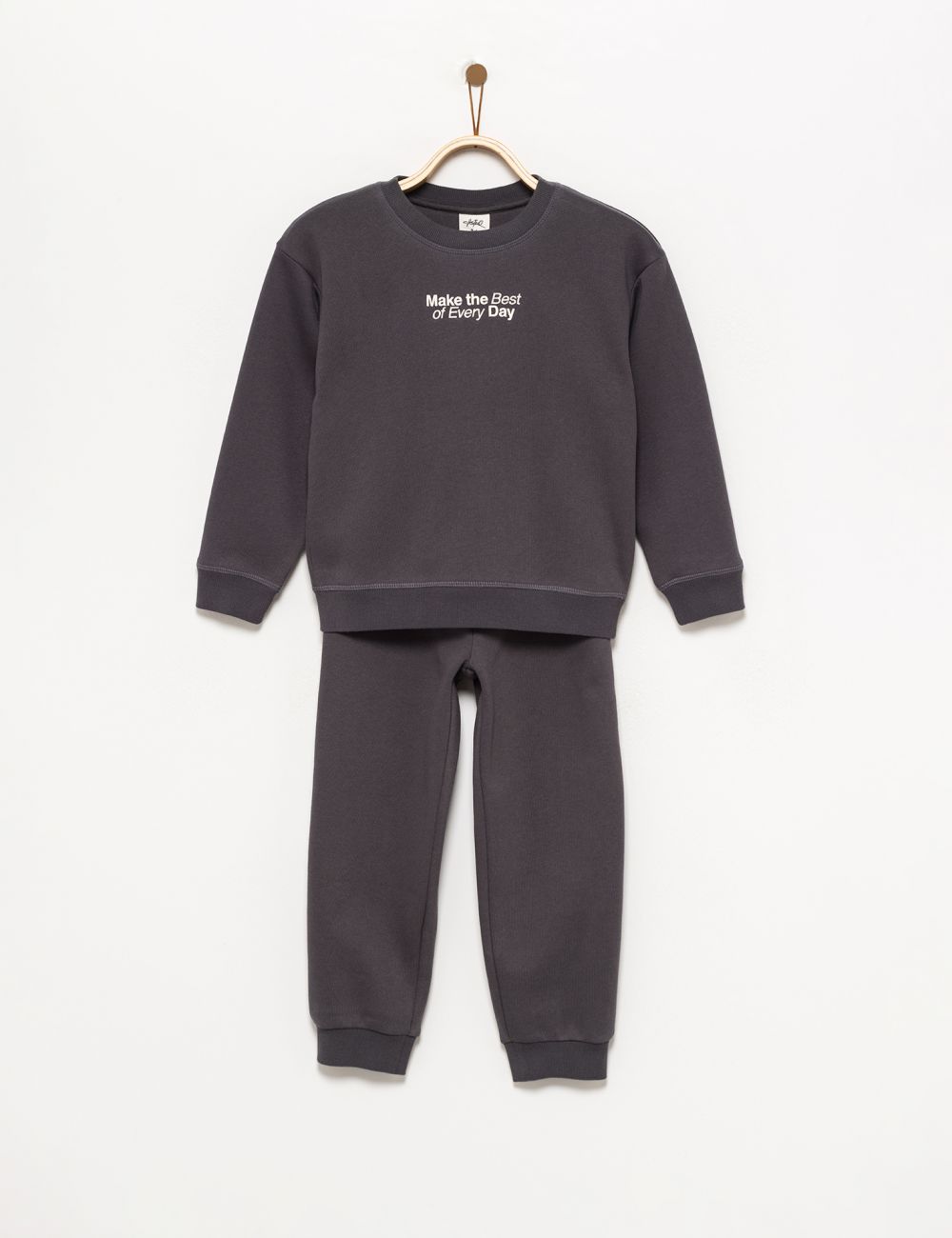 חליפת גן 4Y-12Y