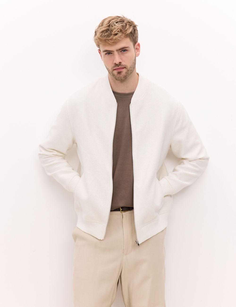 עליונית עם טקסטורה