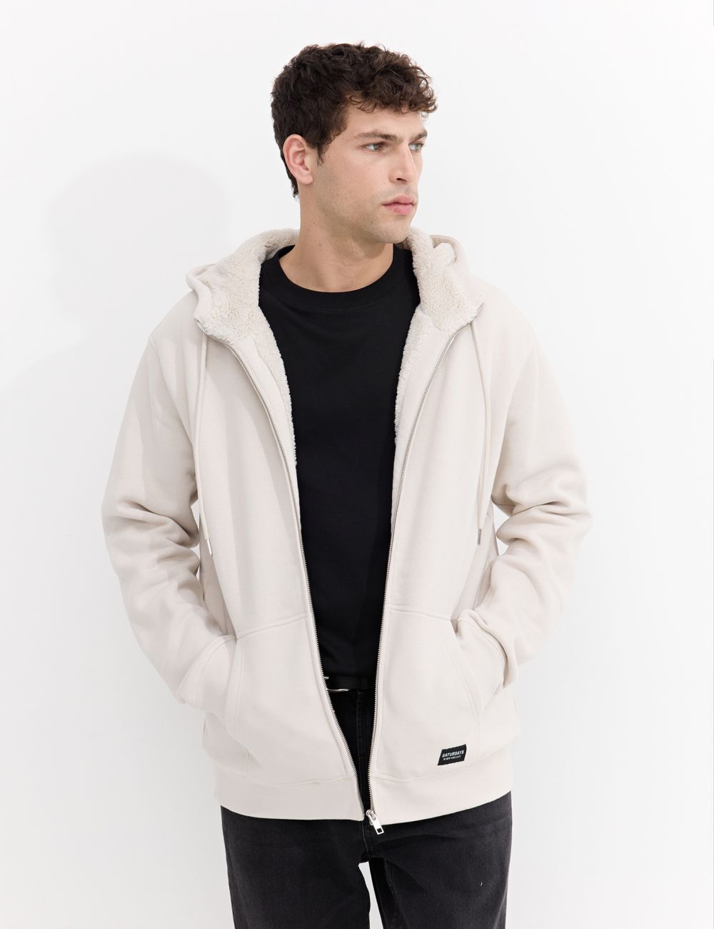 קפוצ׳ון פתוח עם שרפה פנימית