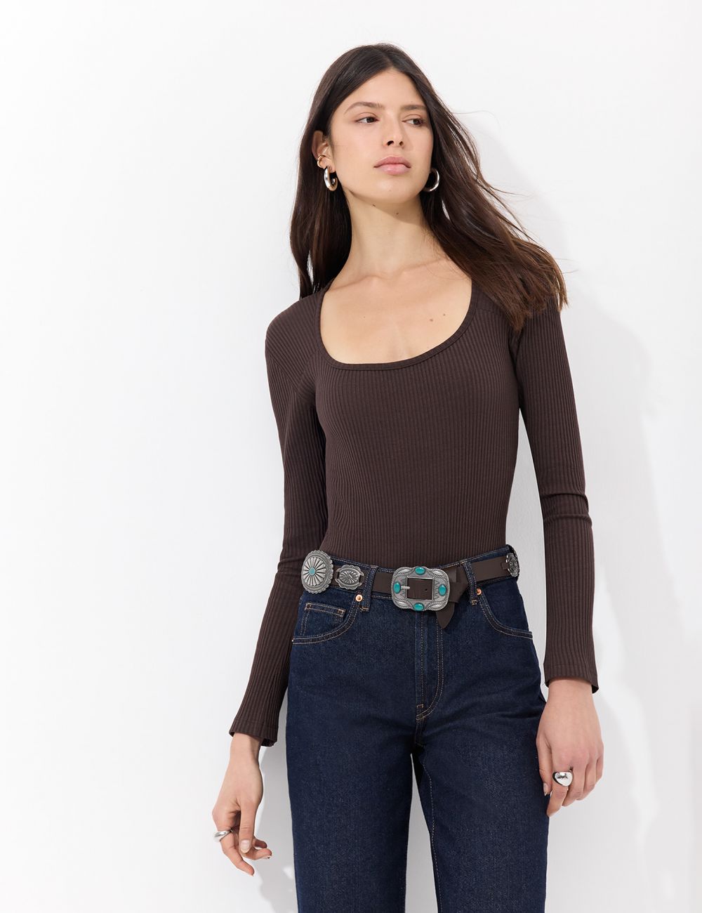 בגד גוף ריב מחשוף מרובע