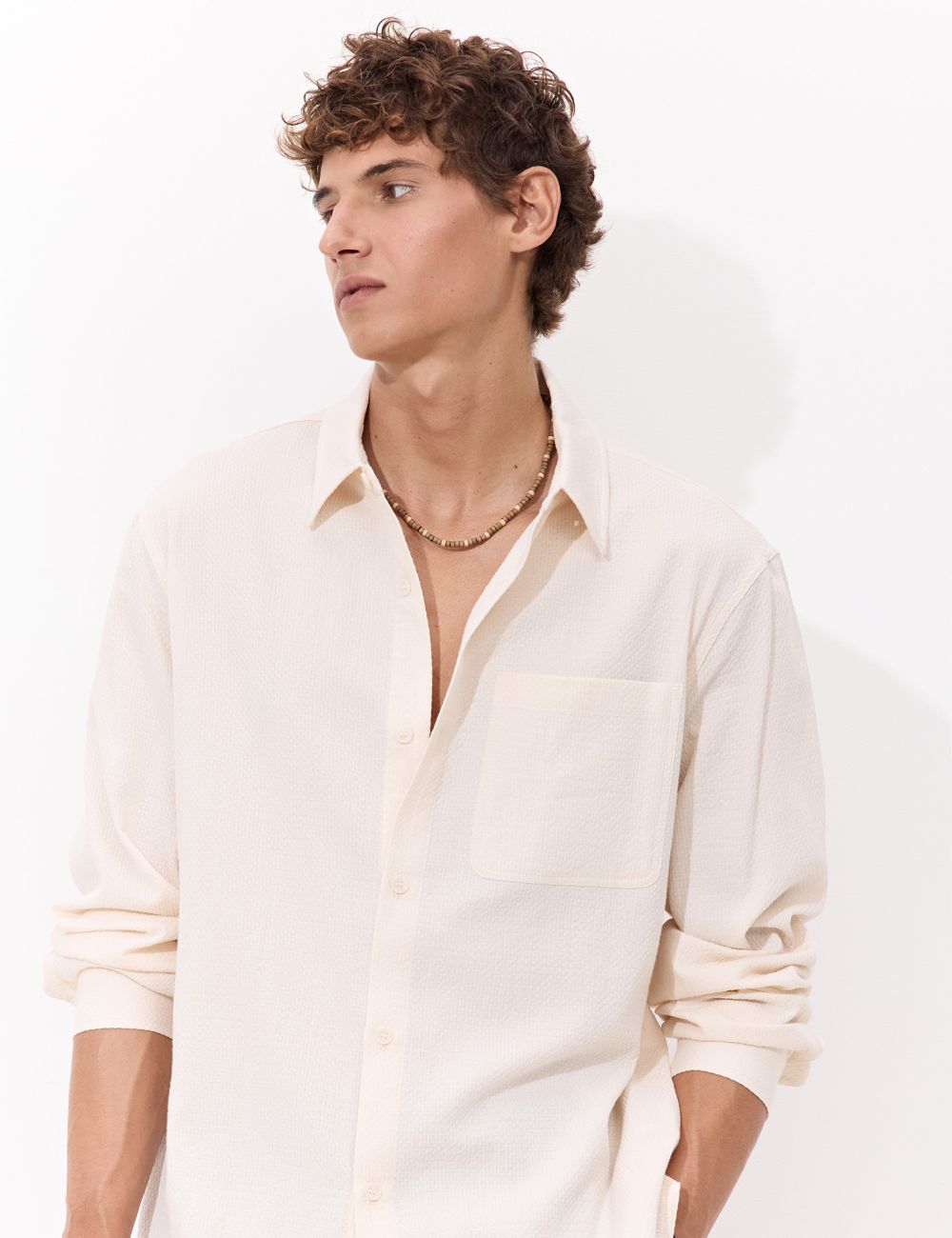 חולצת טקסטורה מכופתרת