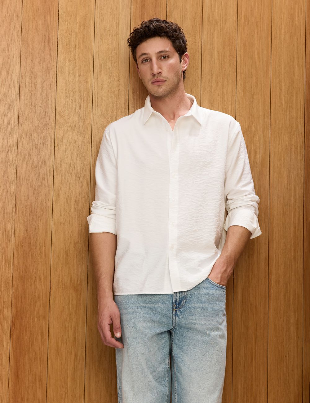 חולצה מכופתרת עם טקסטורה