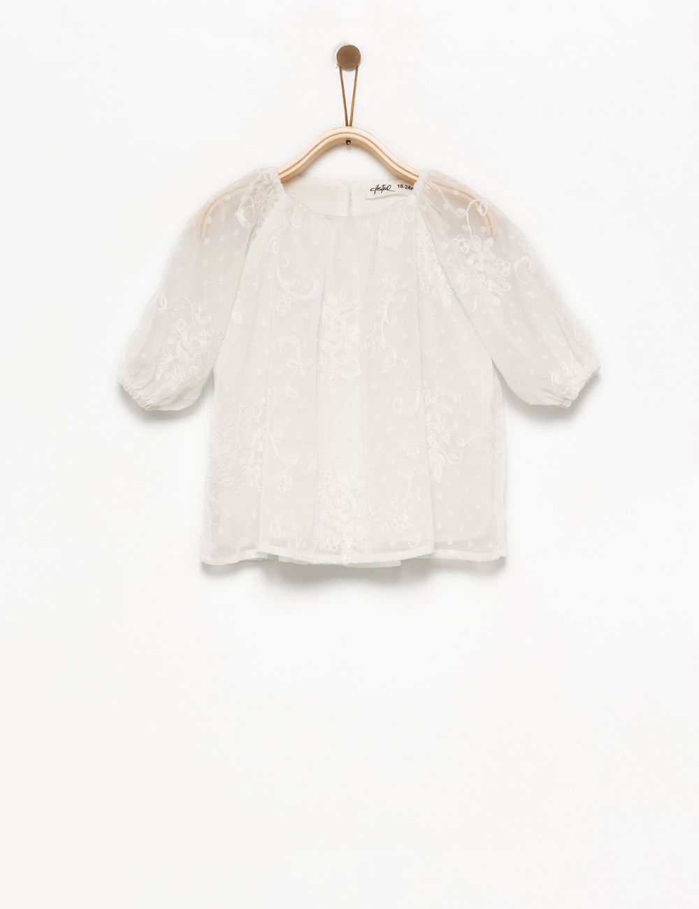 חולצה רקומה