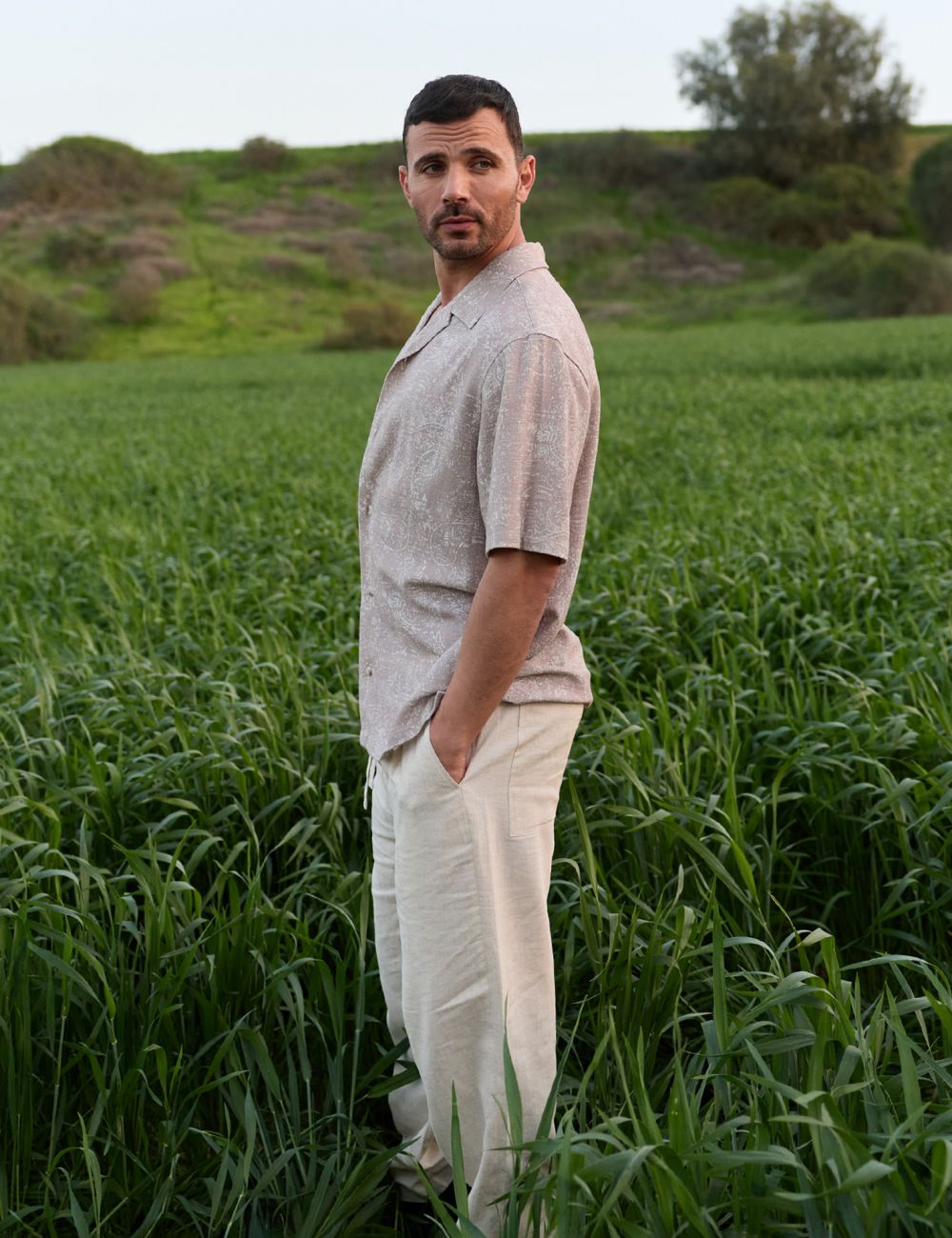 חולצת ריזורט עם דפוס